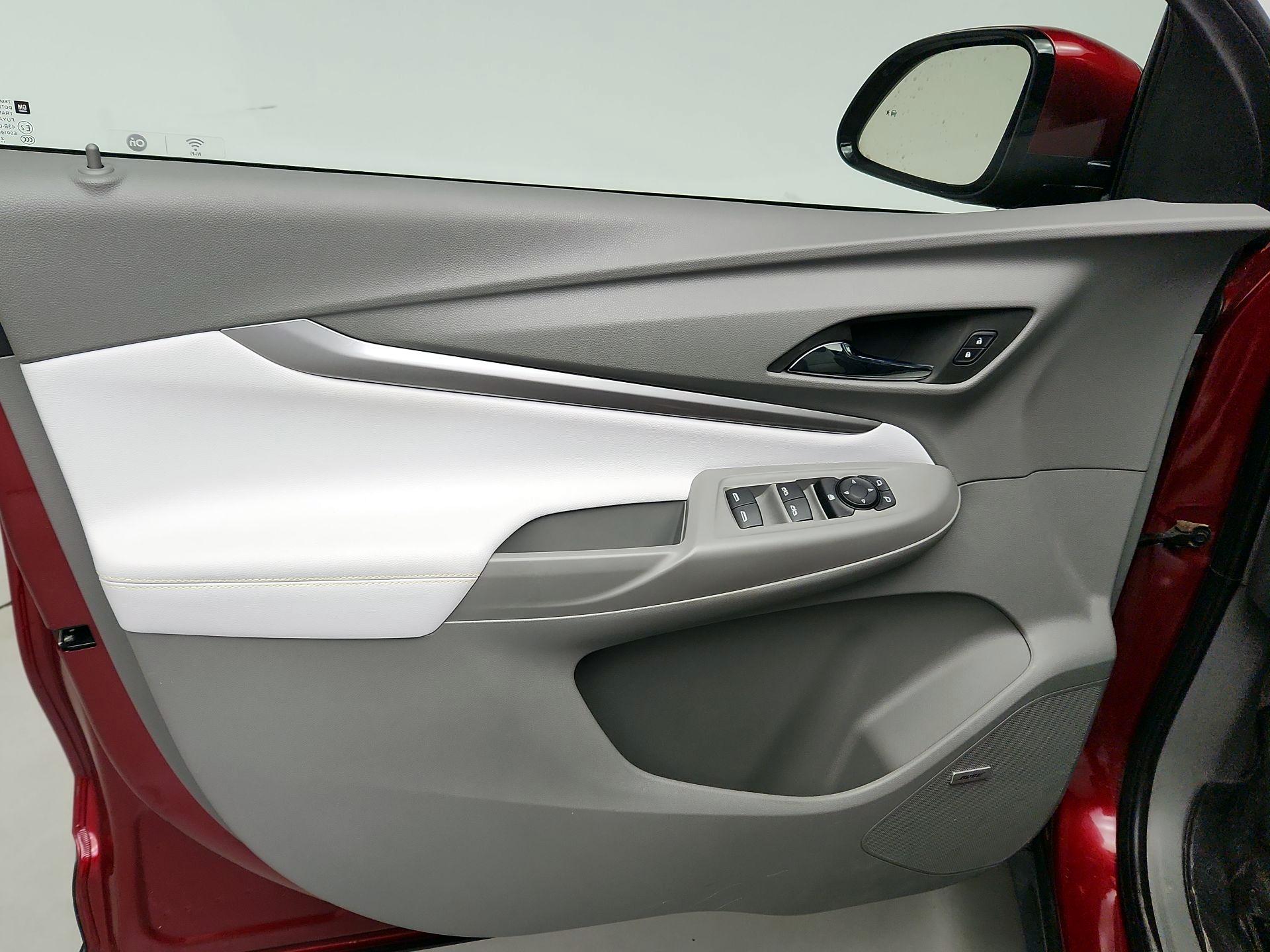 Thumbnail: 2022 Chevrolet Bolt EUV - 12