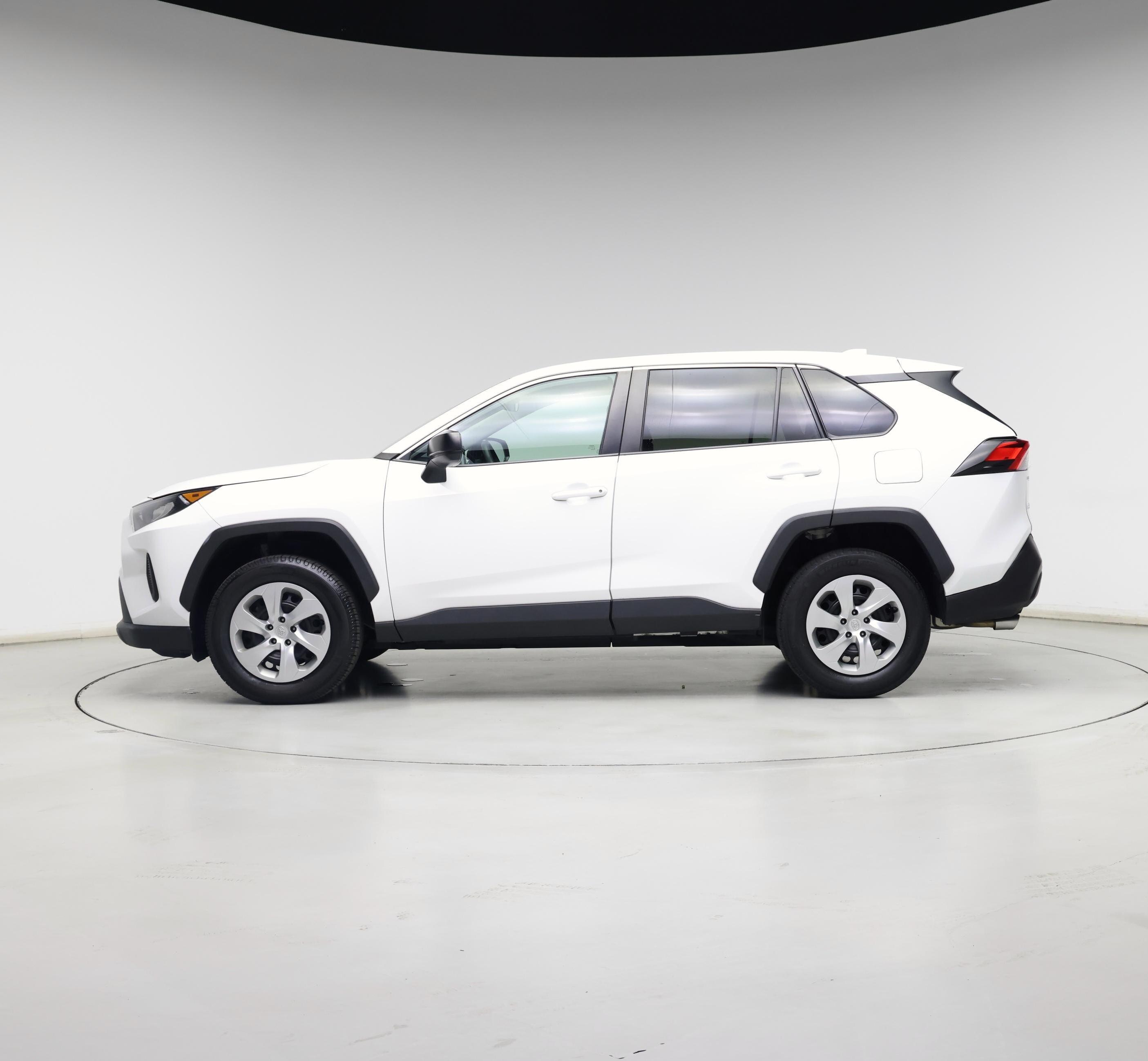 Thumbnail: 2022 Toyota RAV4 - 3