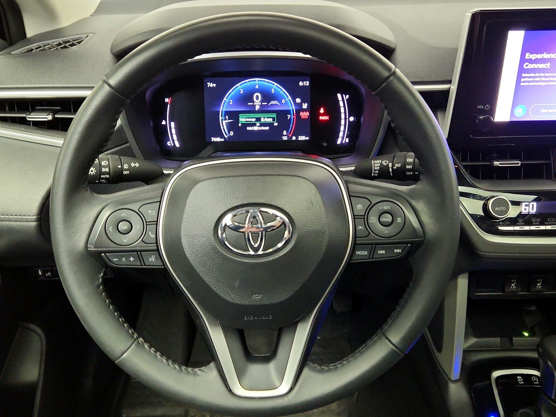 Thumbnail: 2024 Toyota Corolla Cross - 10