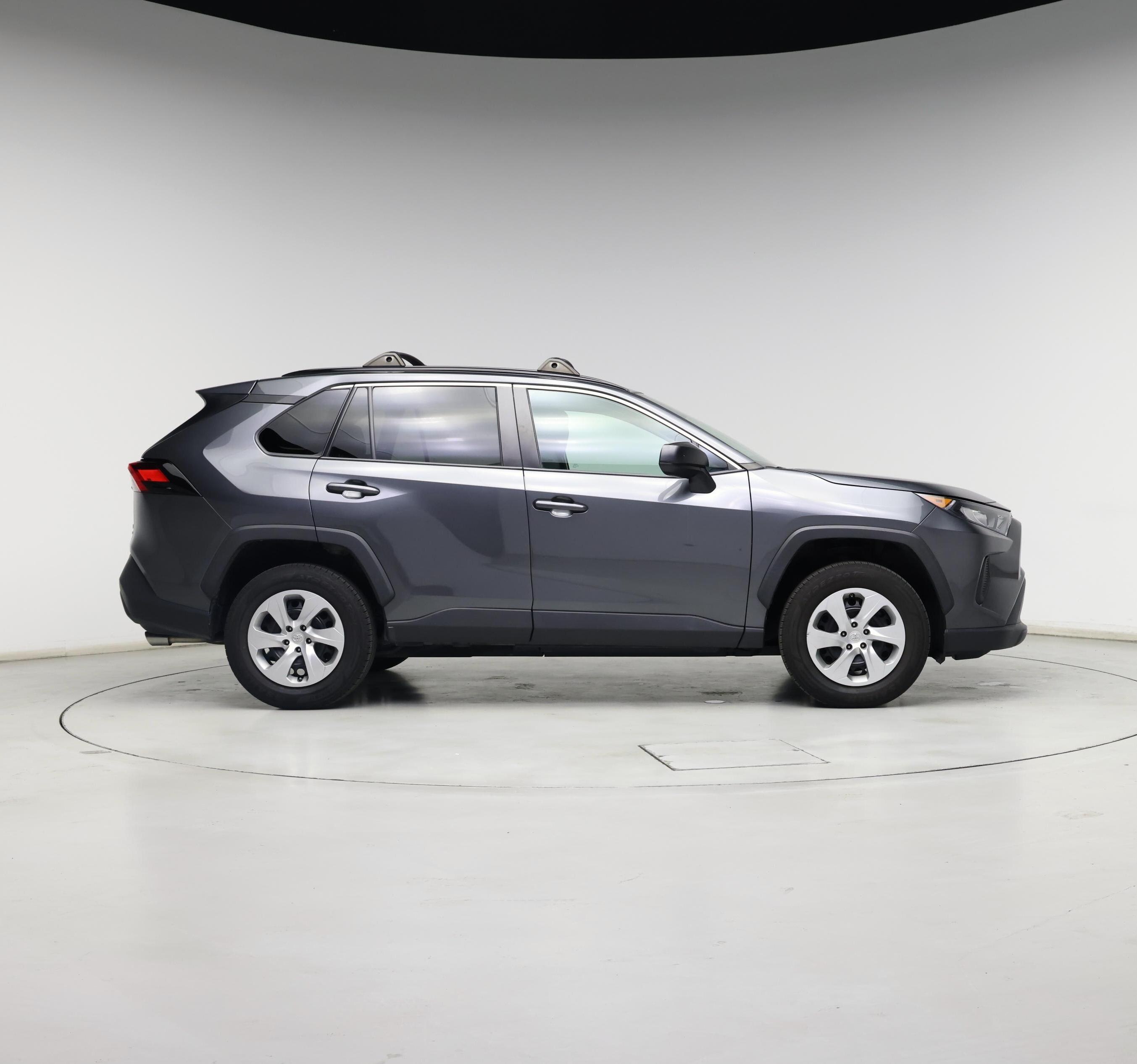 Thumbnail: 2021 Toyota RAV4 - 7