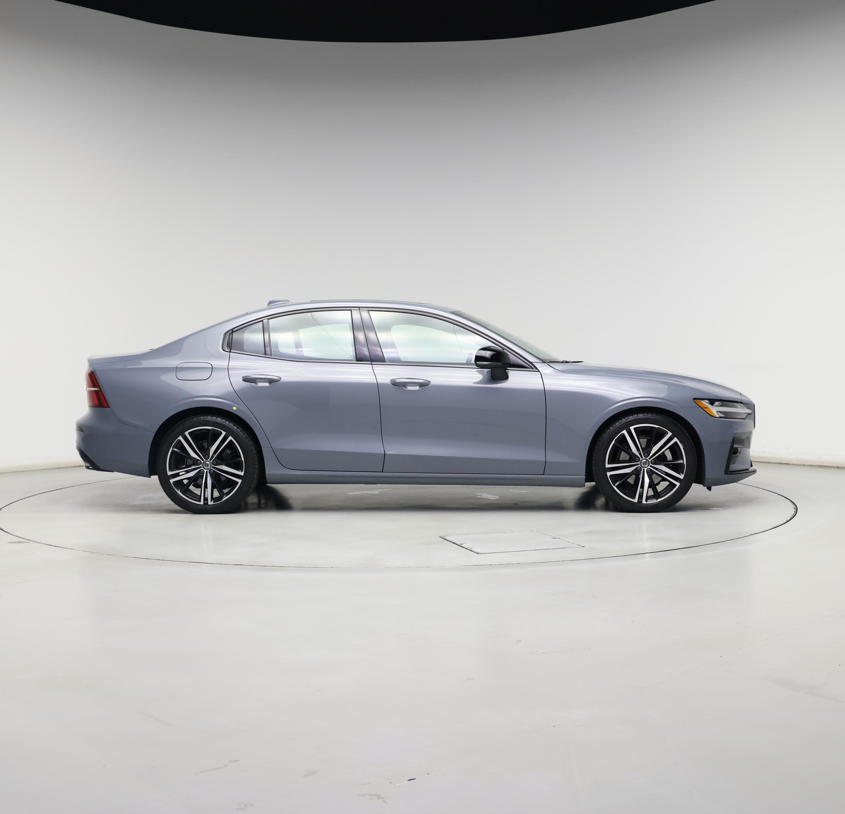 Thumbnail: 2022 Volvo S60 - 7