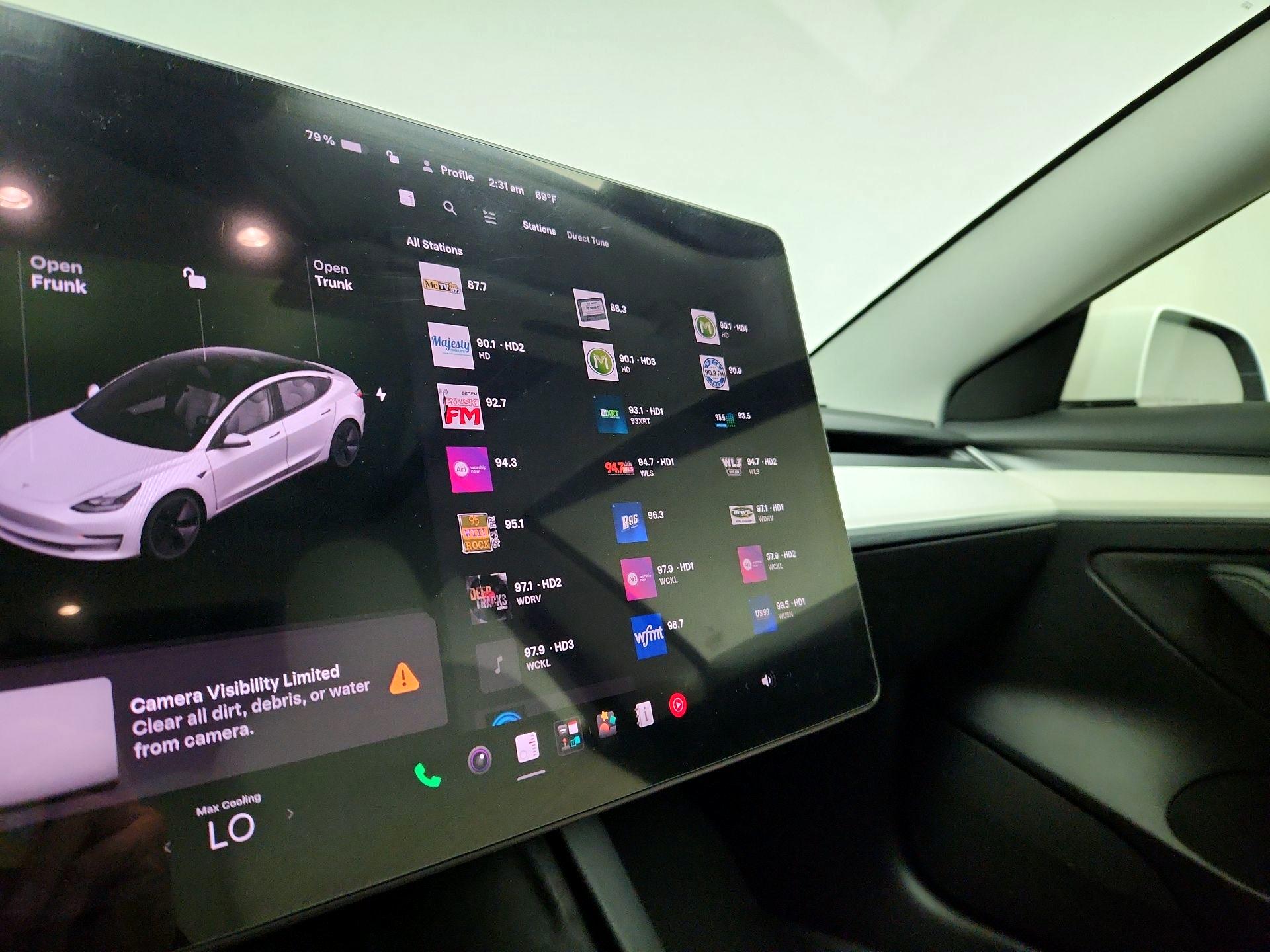 Thumbnail: 2021 Tesla Model 3 - 15