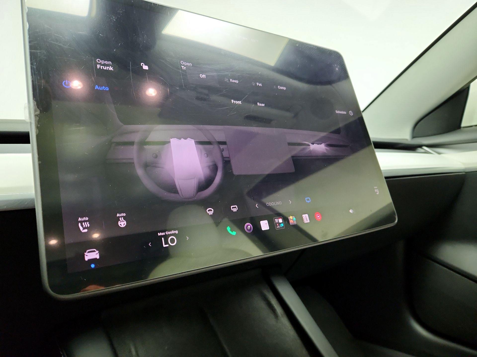 Thumbnail: 2021 Tesla Model 3 - 16