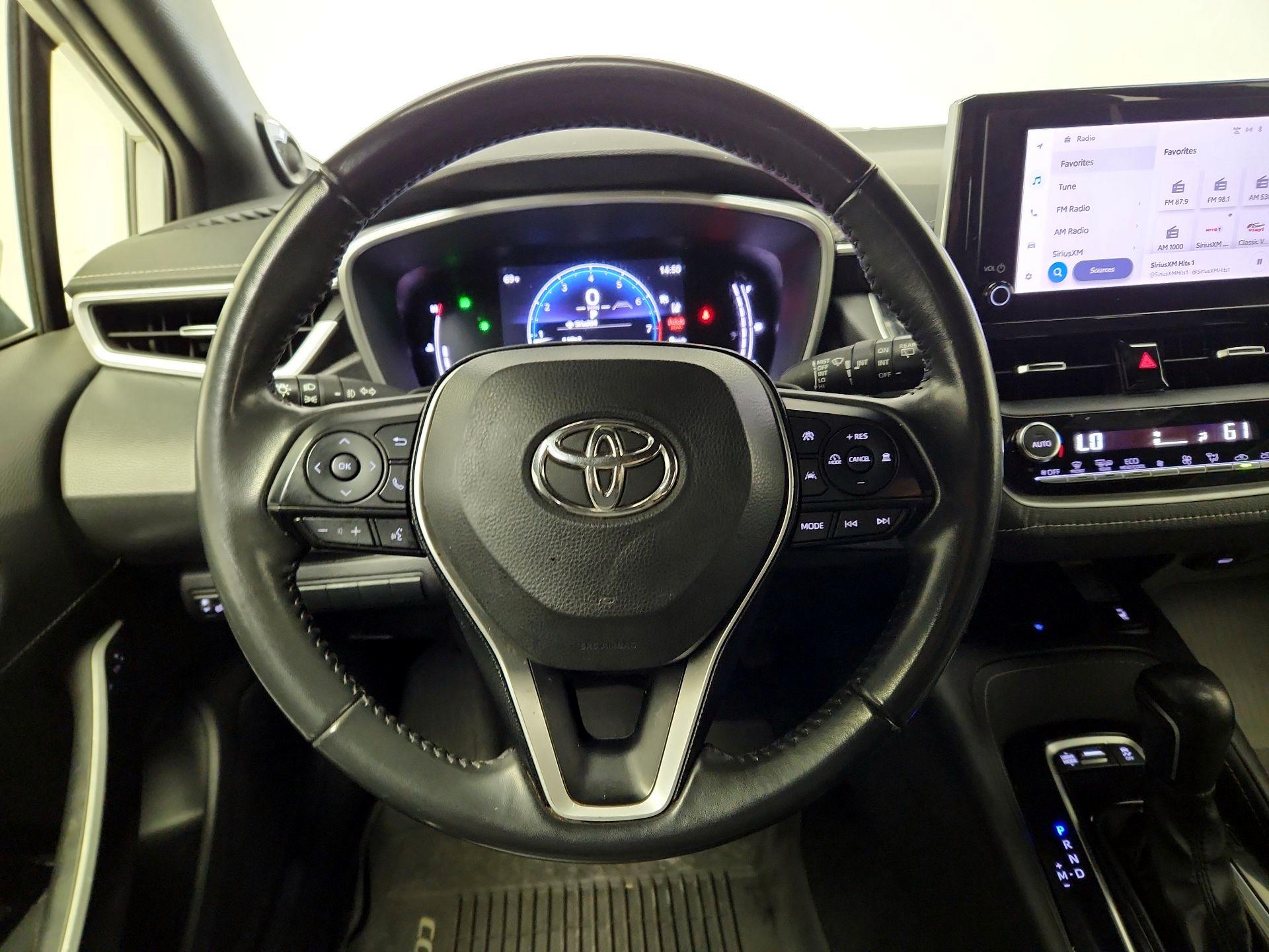 Thumbnail: 2023 Toyota Corolla - 10