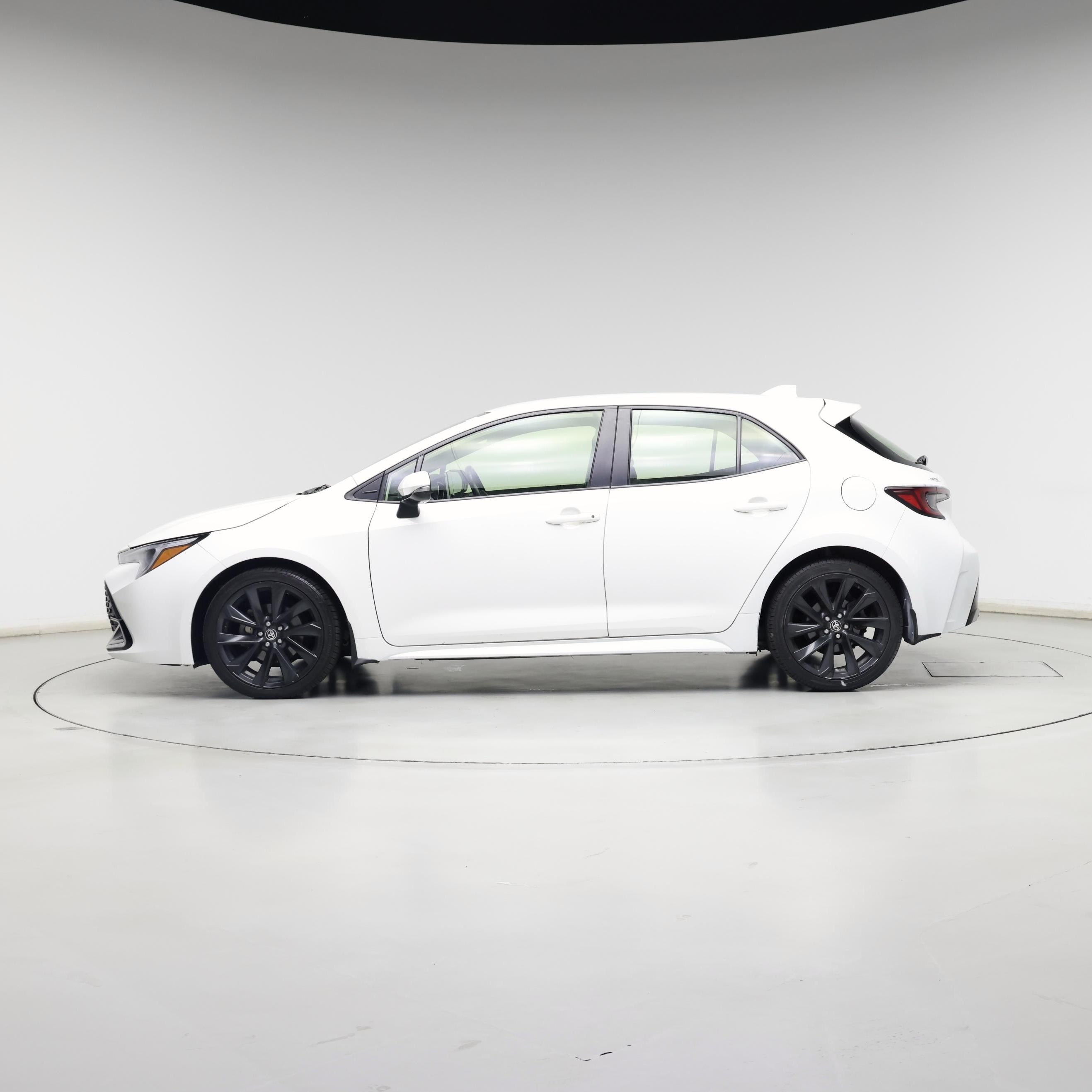 Thumbnail: 2023 Toyota Corolla - 3