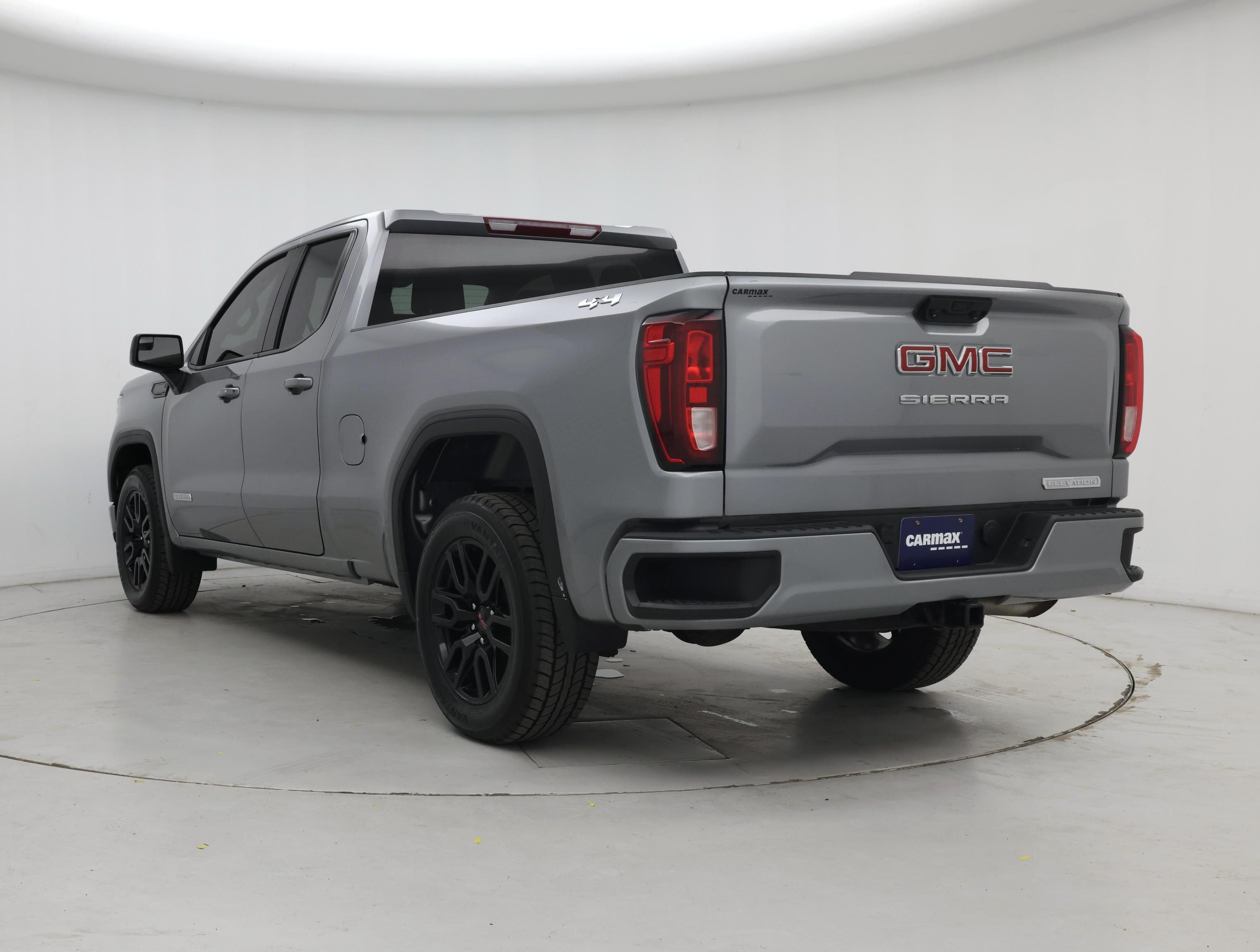 Thumbnail: 2023 GMC Sierra 1500 - 2
