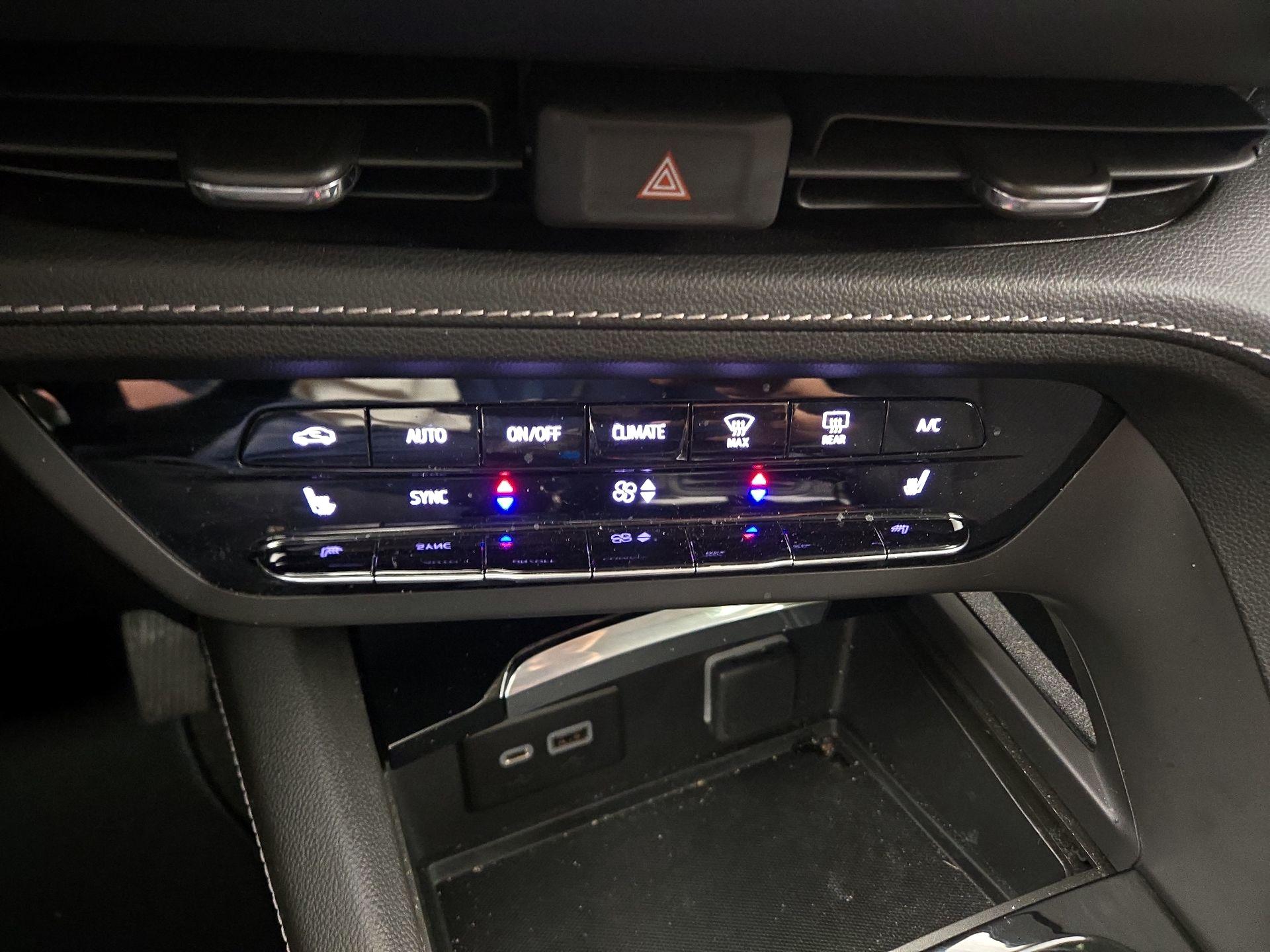 Thumbnail: 2022 Buick Envision - 16
