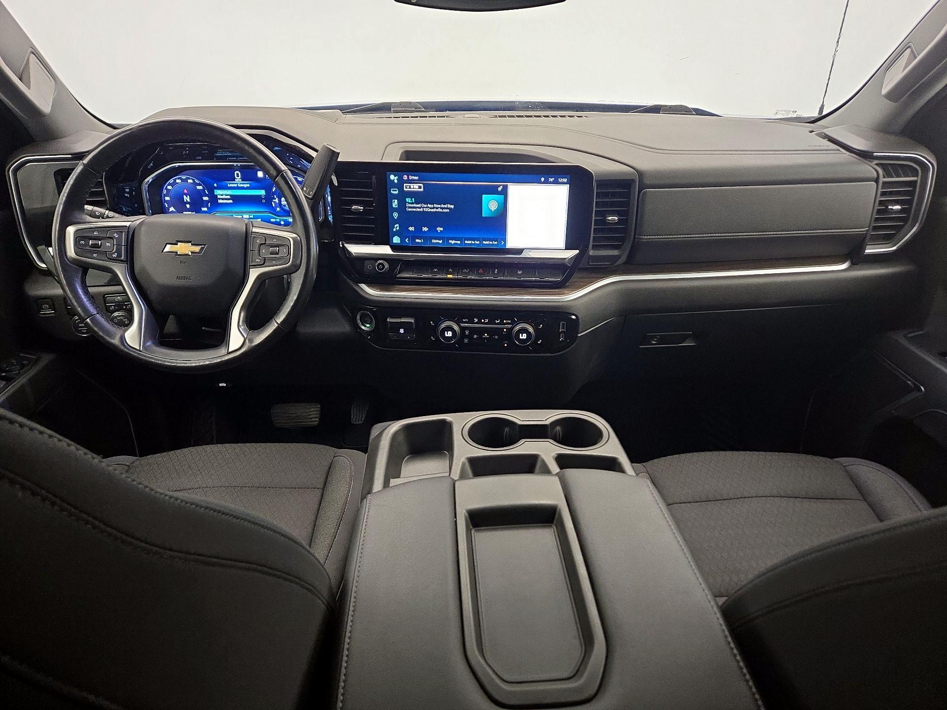 Thumbnail: 2022 Chevrolet Silverado 1500 - 9