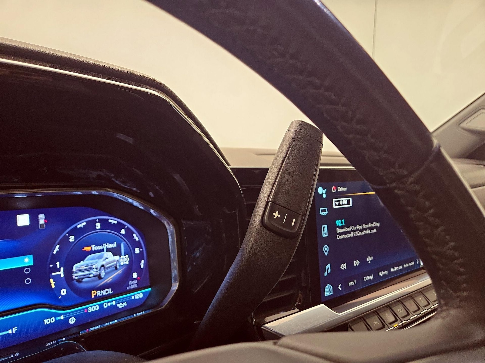 2022 Chevrolet Silverado 1500 LT - Photo 18