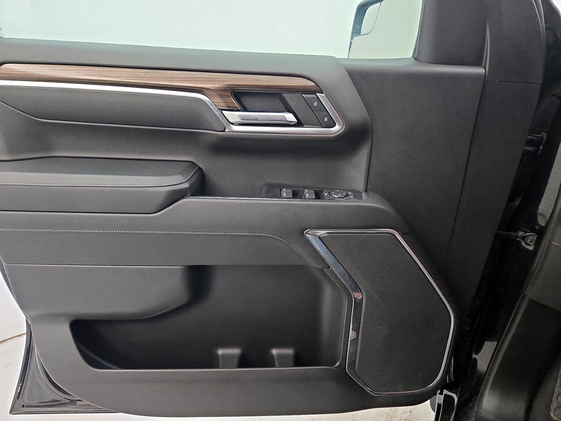 Thumbnail: 2023 Chevrolet Silverado 1500 - 12