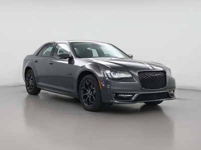 2023 Chrysler 300 Touring L