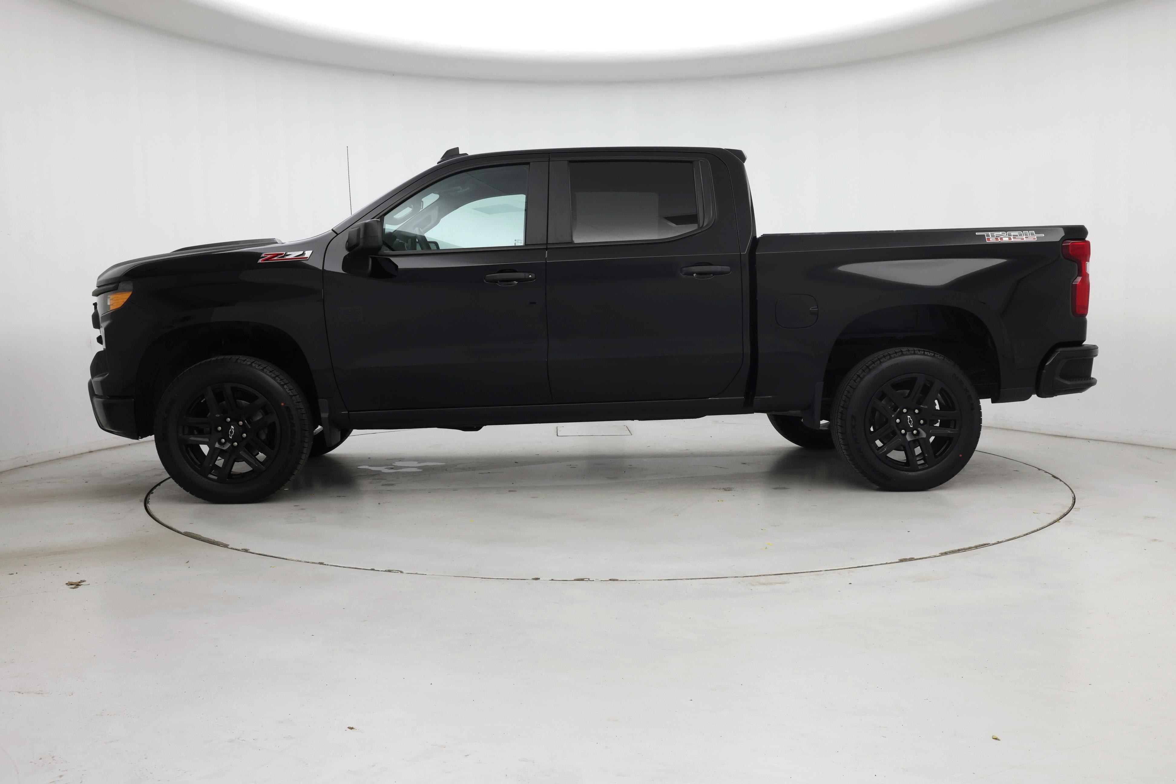 Thumbnail: 2023 Chevrolet Silverado 1500 - 3