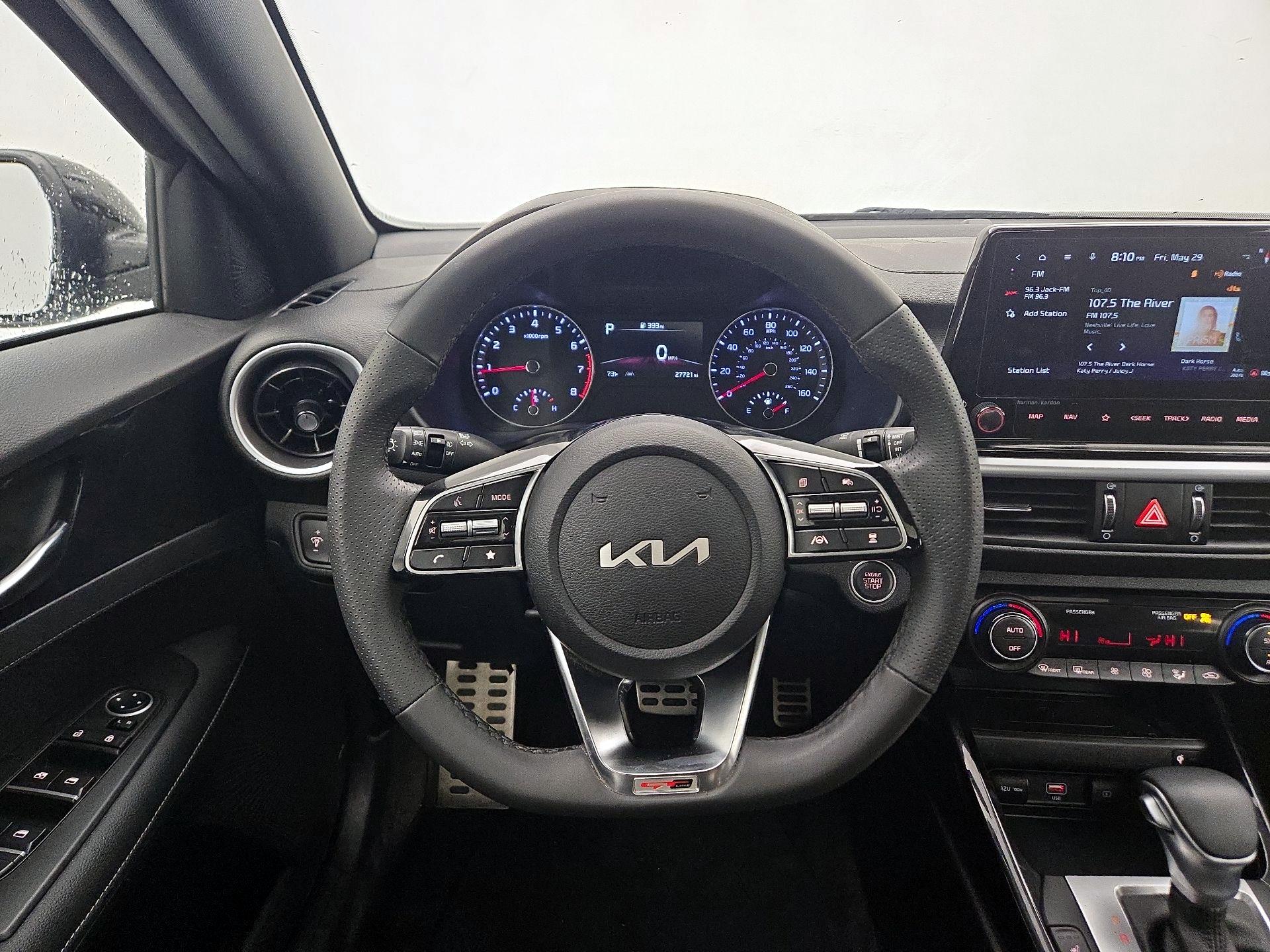Thumbnail: 2024 Kia Forte - 10