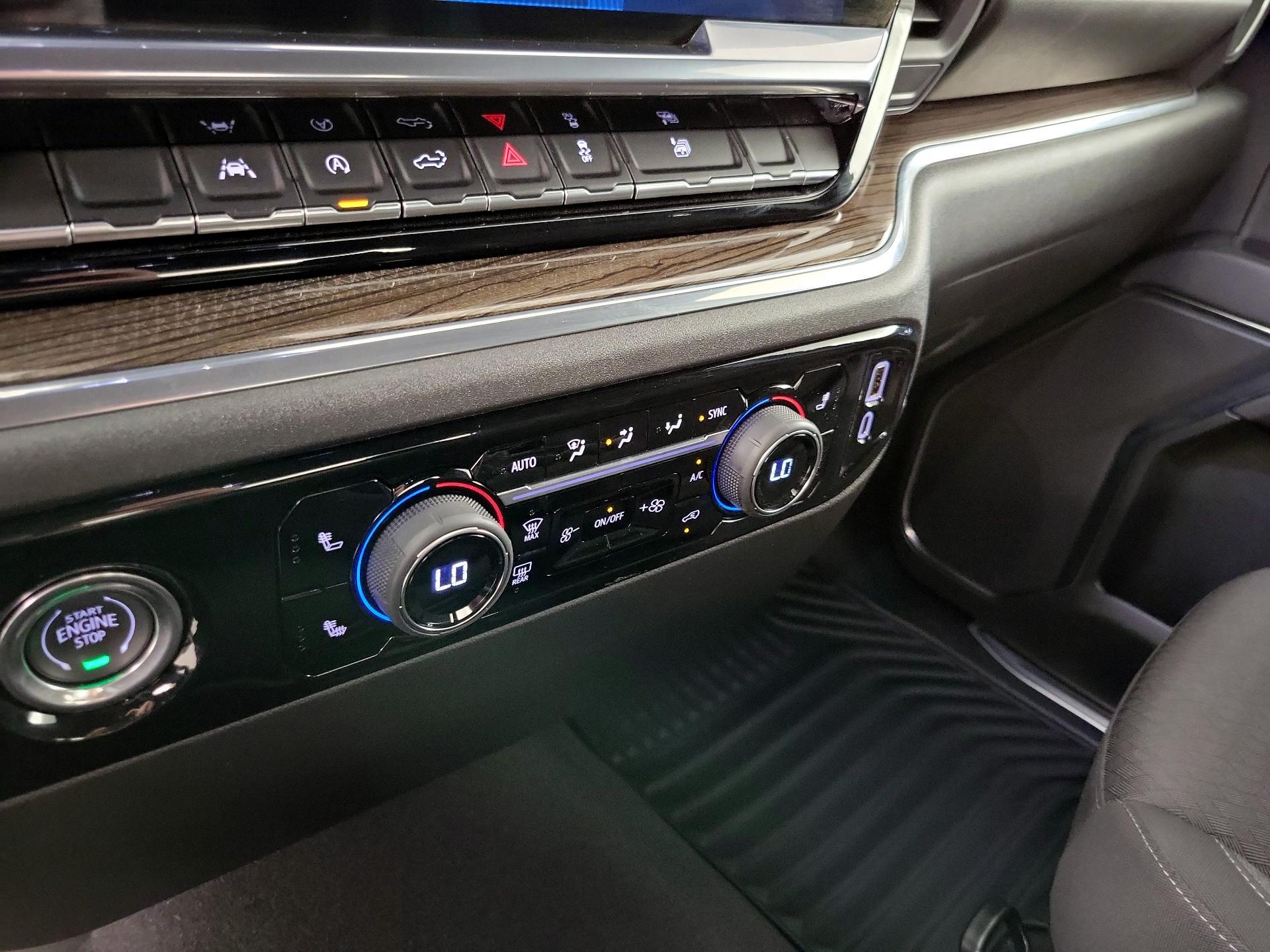 Thumbnail: 2023 Chevrolet Silverado 1500 - 16