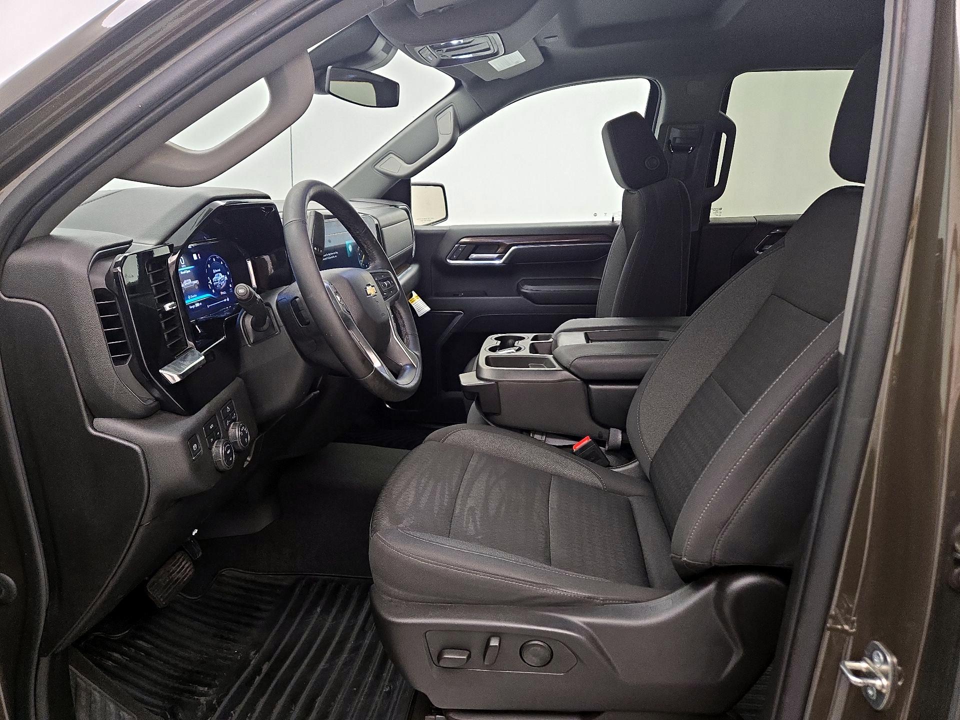 Thumbnail: 2023 Chevrolet Silverado 1500 - 11