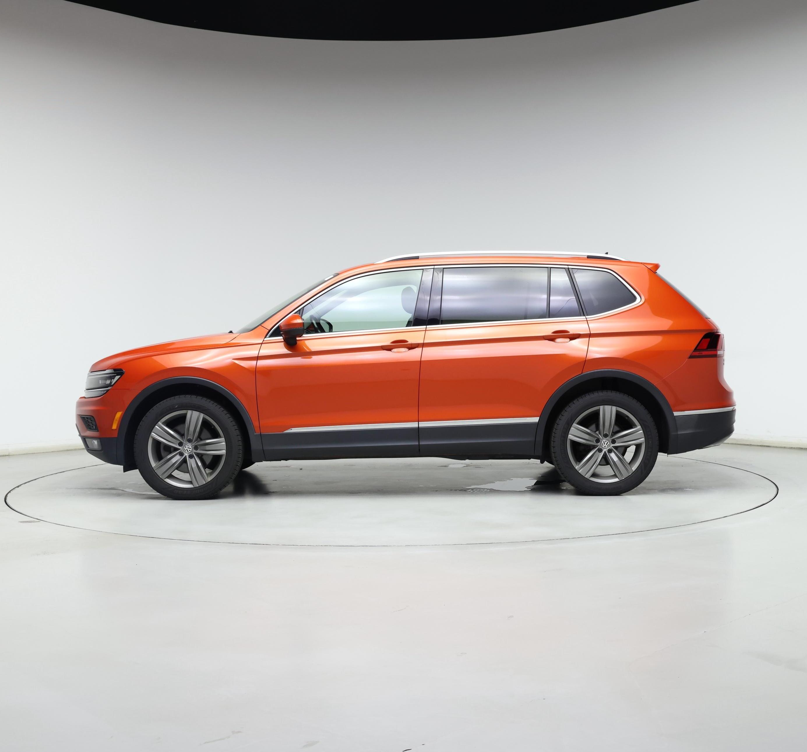 Thumbnail: 2019 Volkswagen Tiguan - 3