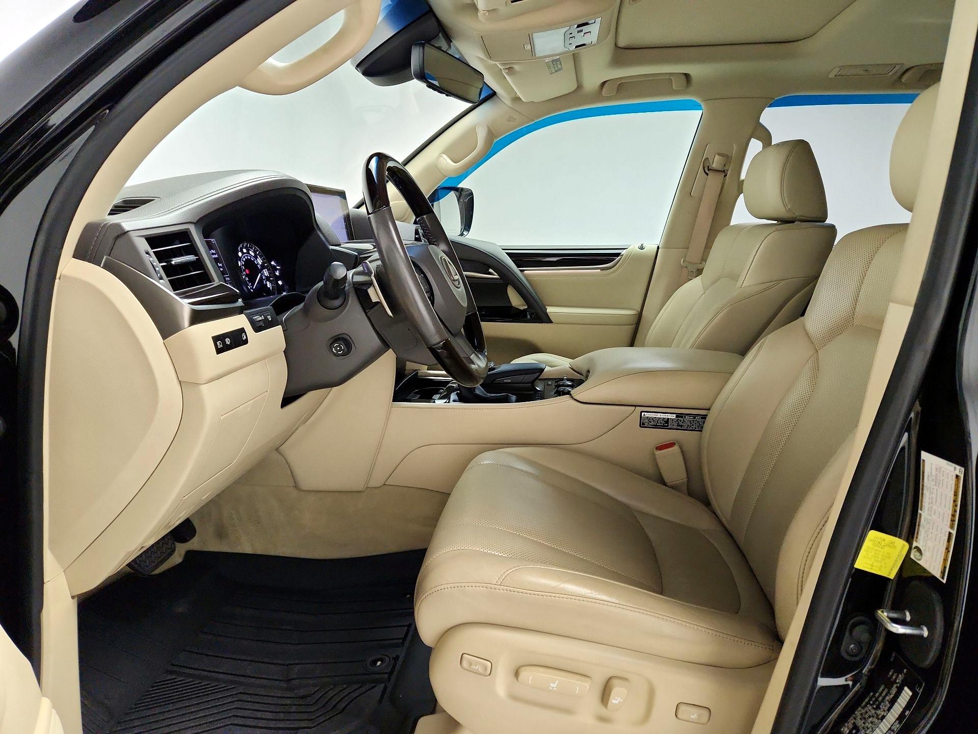 Thumbnail: 2018 Lexus LX - 11