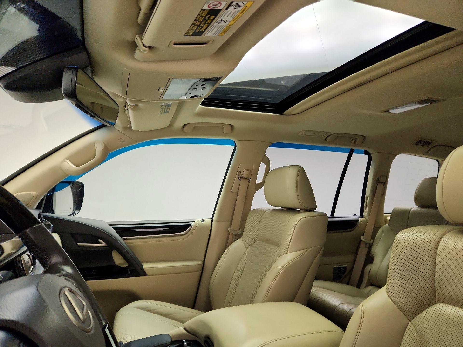 Thumbnail: 2018 Lexus LX - 20