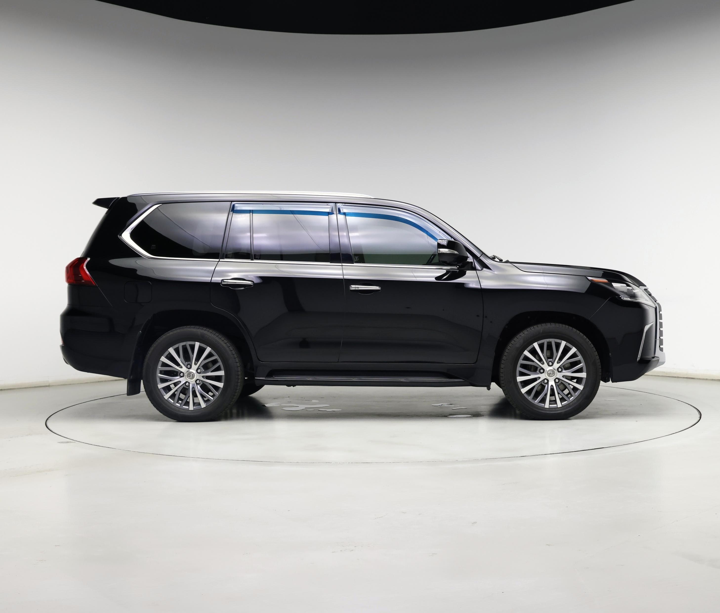 Thumbnail: 2018 Lexus LX - 7