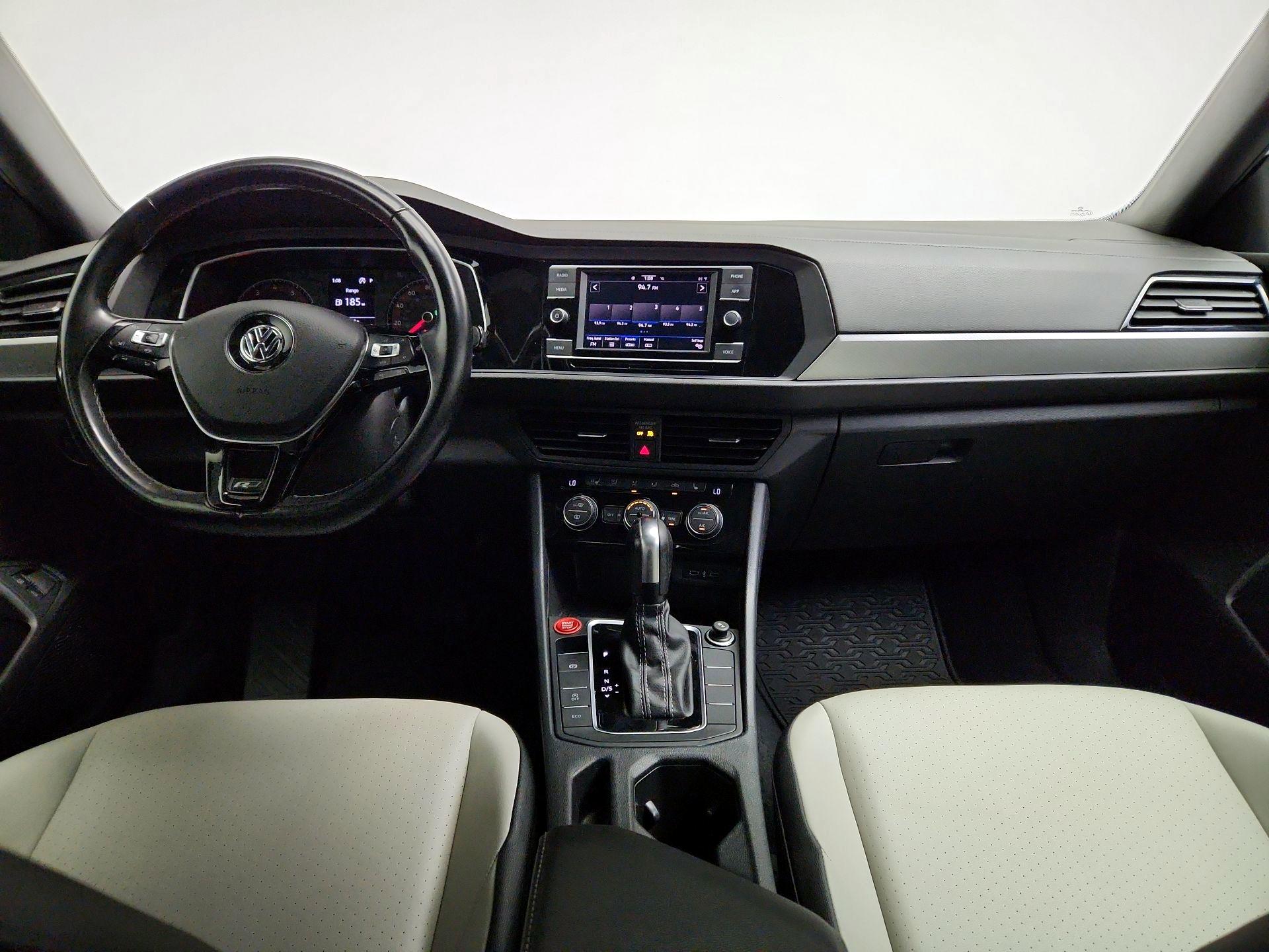 Thumbnail: 2021 Volkswagen Jetta - 9