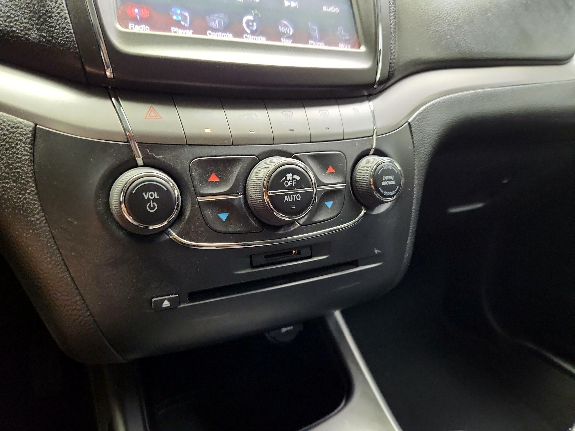 Thumbnail: 2016 Dodge Journey - 14