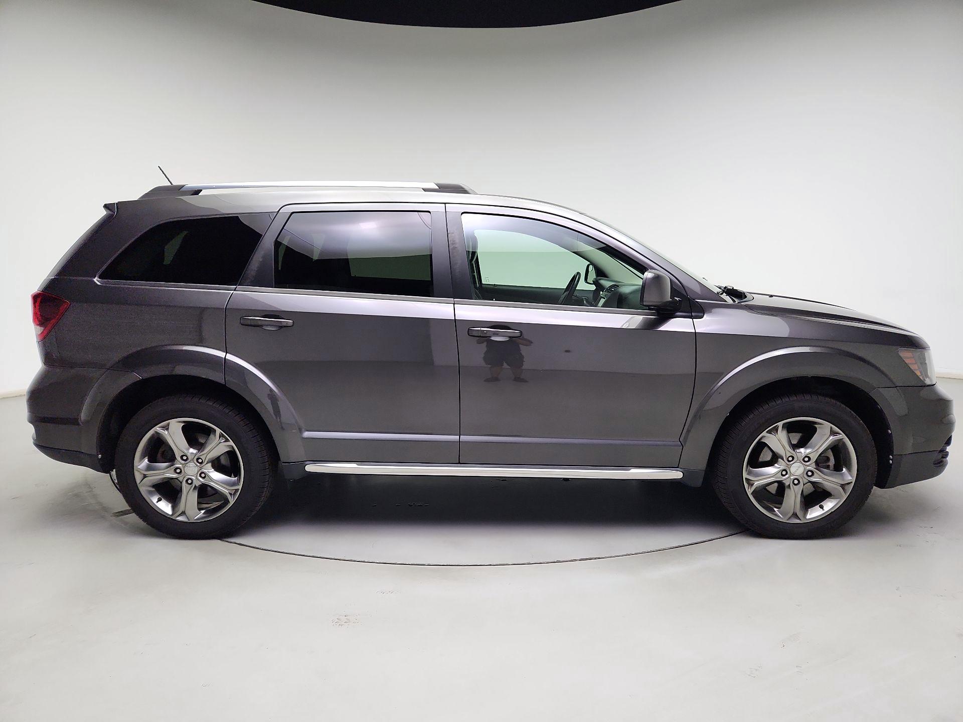 Thumbnail: 2016 Dodge Journey - 4