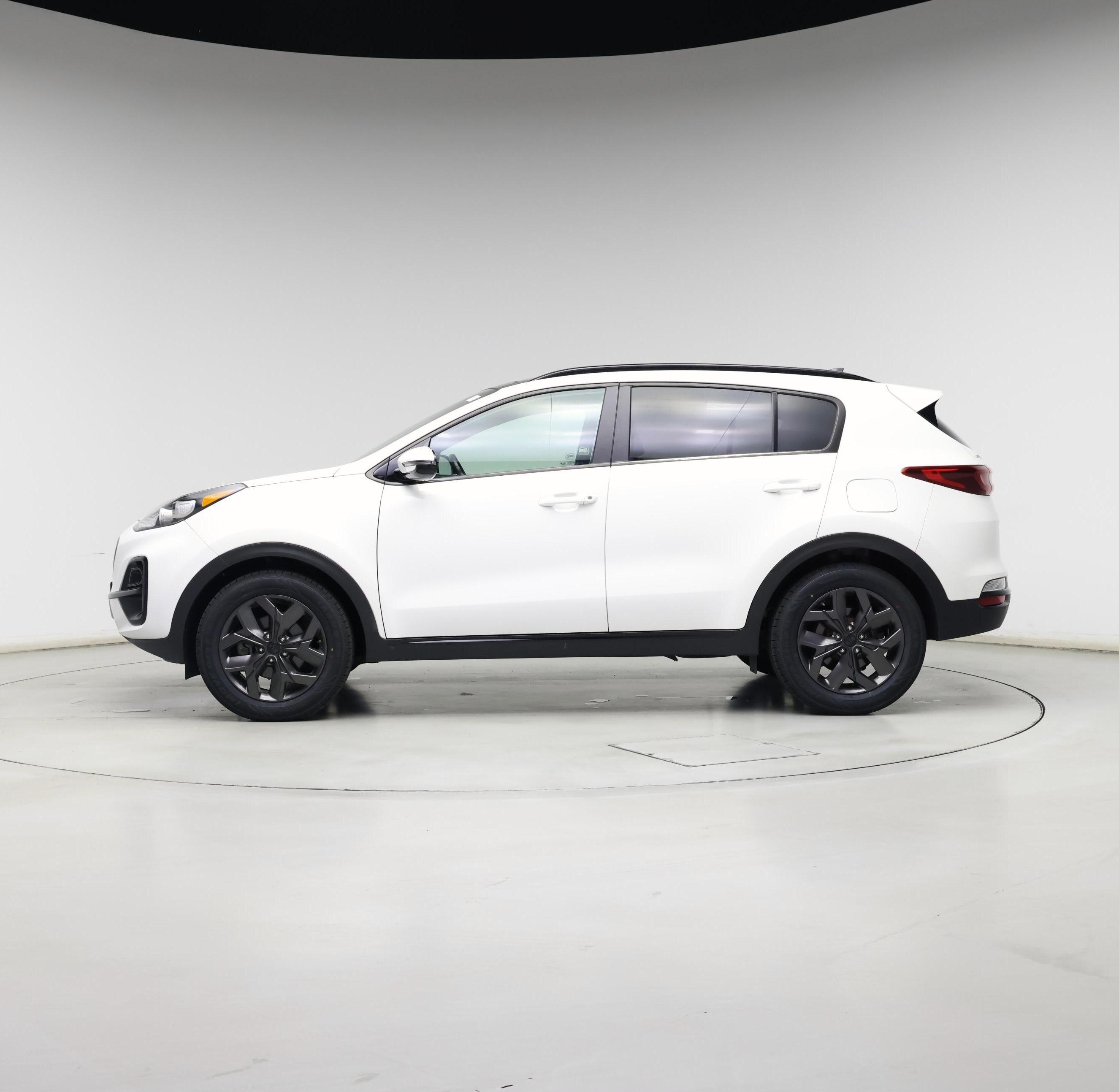 Thumbnail: 2022 Kia Sportage - 3