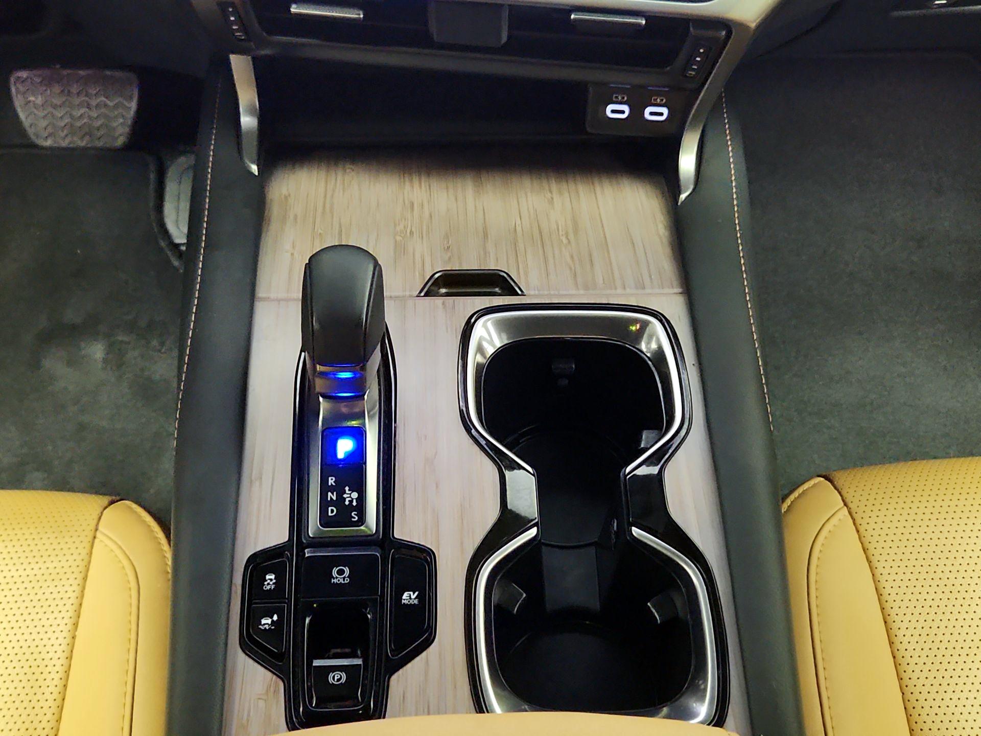 Thumbnail: 2024 Lexus RX - 18