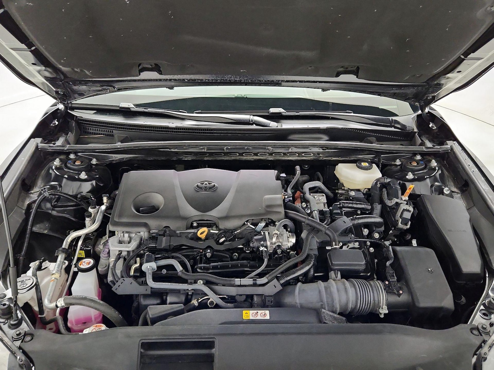 2025 Toyota Camry XSE - Photo 23
