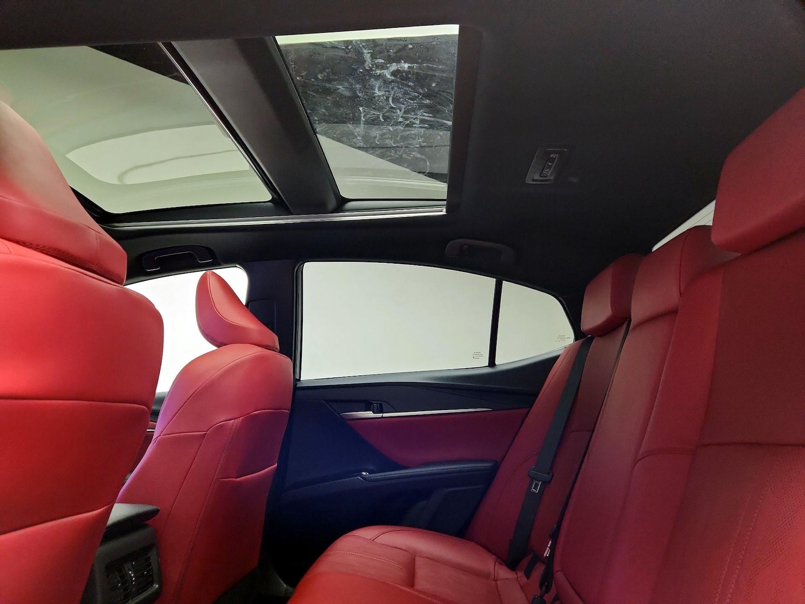 2025 Toyota Camry XSE - Photo 24