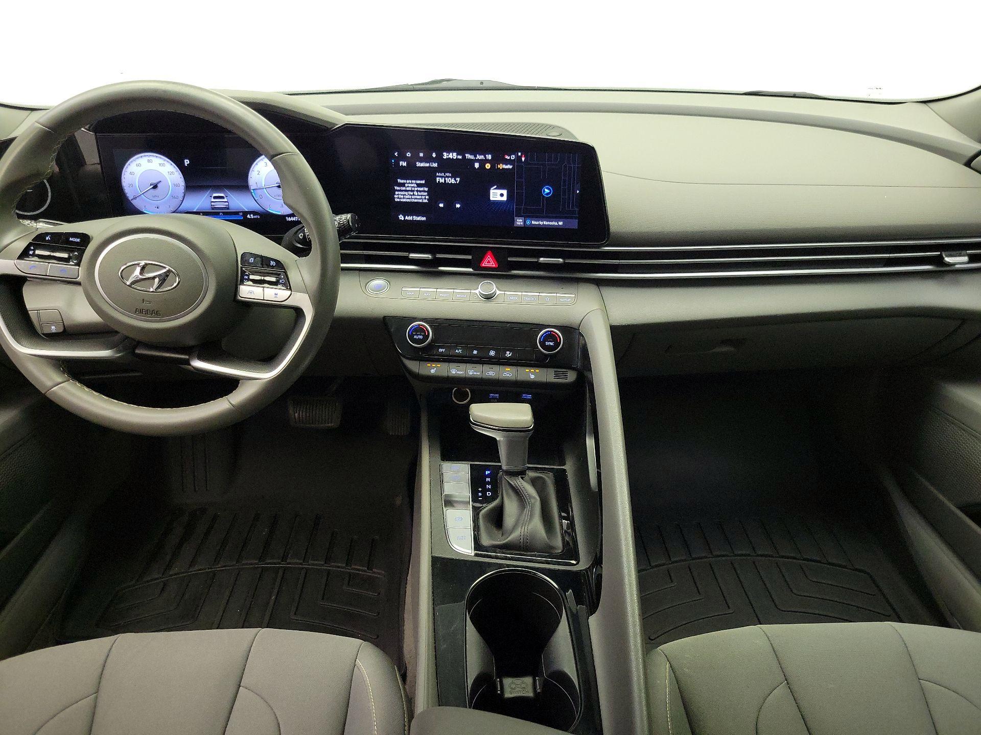 Thumbnail: 2023 Hyundai Elantra - 9