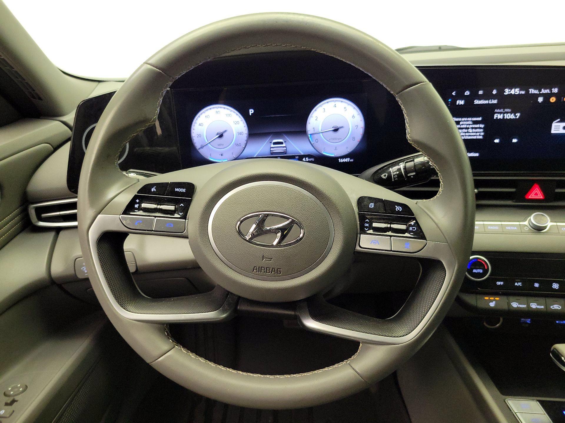 Thumbnail: 2023 Hyundai Elantra - 10