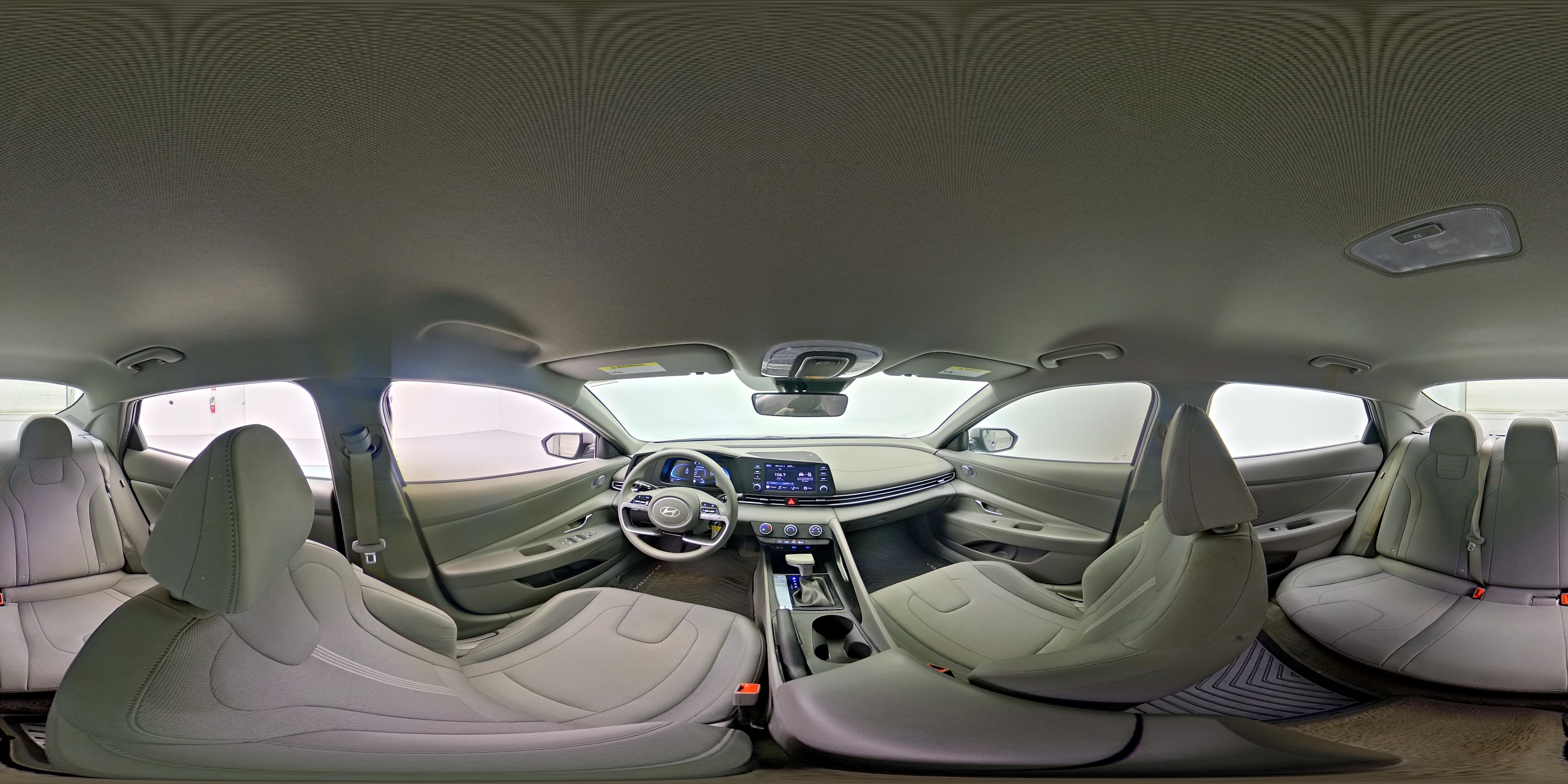 2024 Hyundai Elantra SE - Photo 24