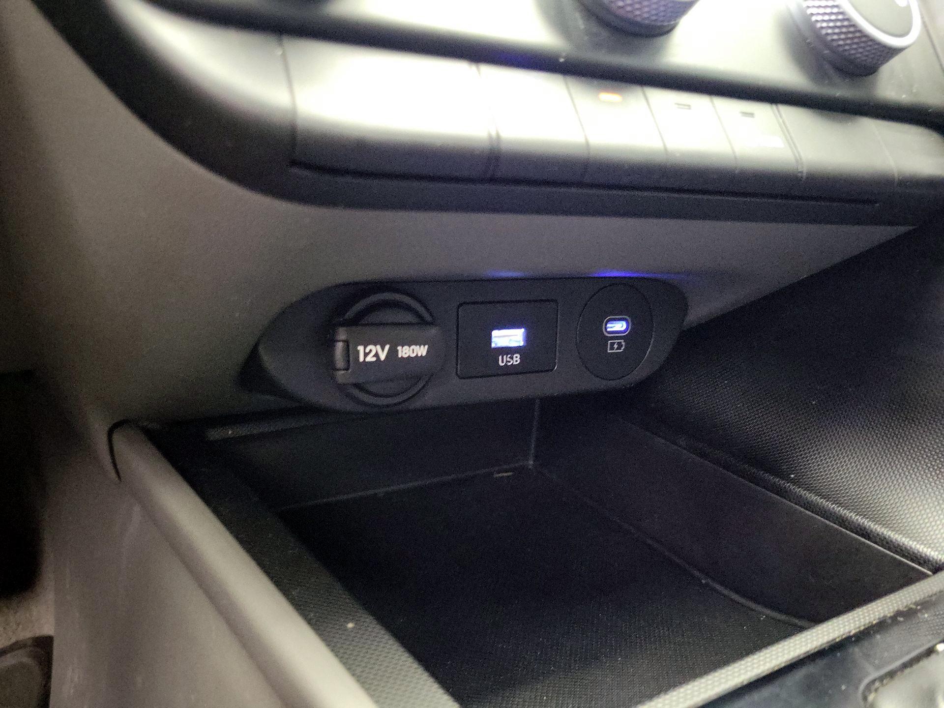 Thumbnail: 2024 Hyundai Elantra - 18