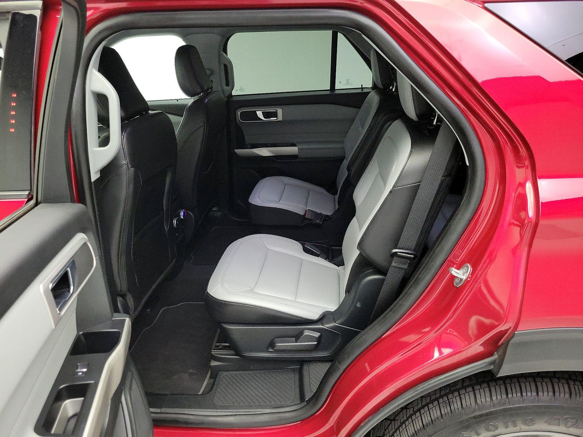 Thumbnail: 2021 Ford Explorer - 20