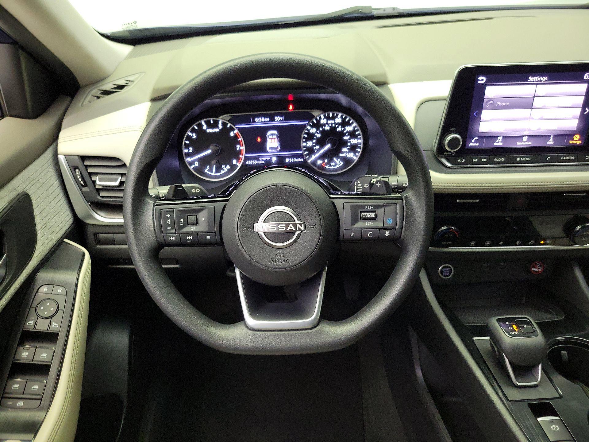 Thumbnail: 2023 Nissan Rogue - 10