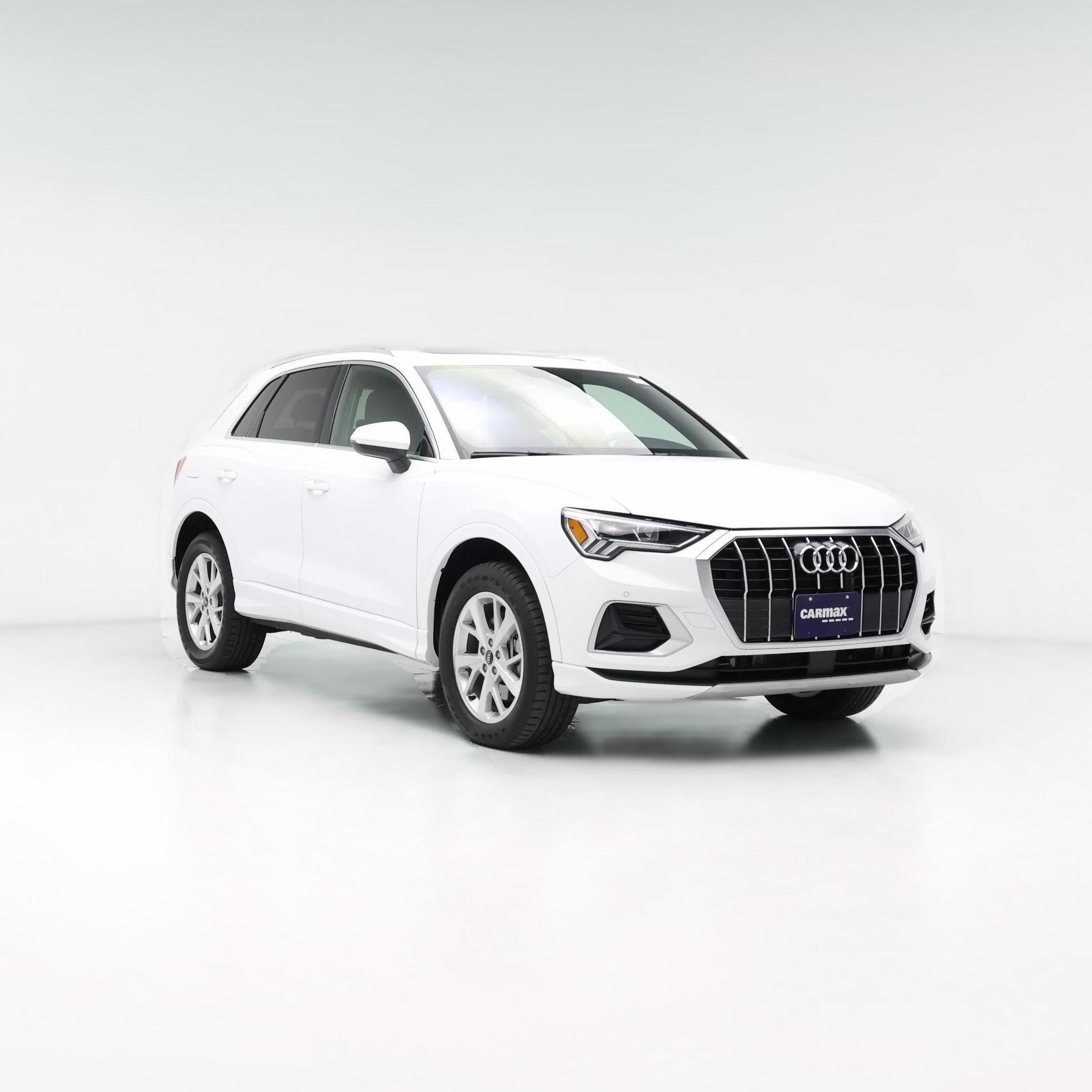 Thumbnail: 2023 Audi Q3 - 1