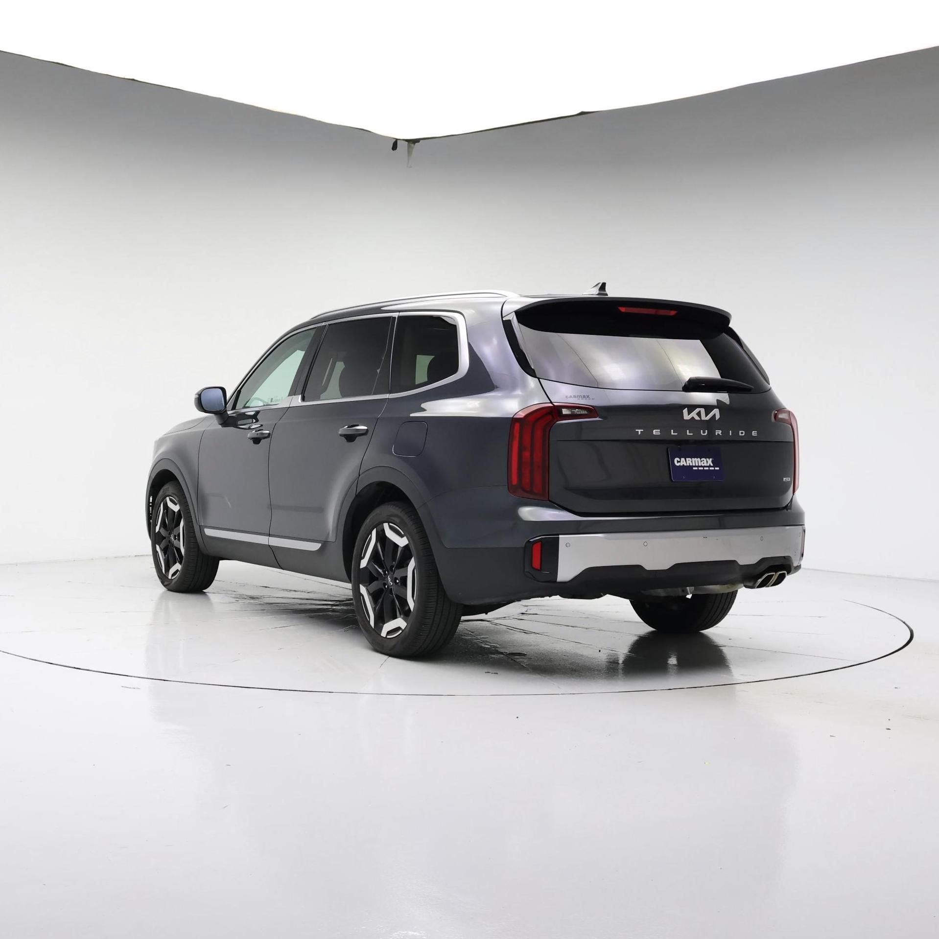 Thumbnail: 2023 Kia Telluride - 2