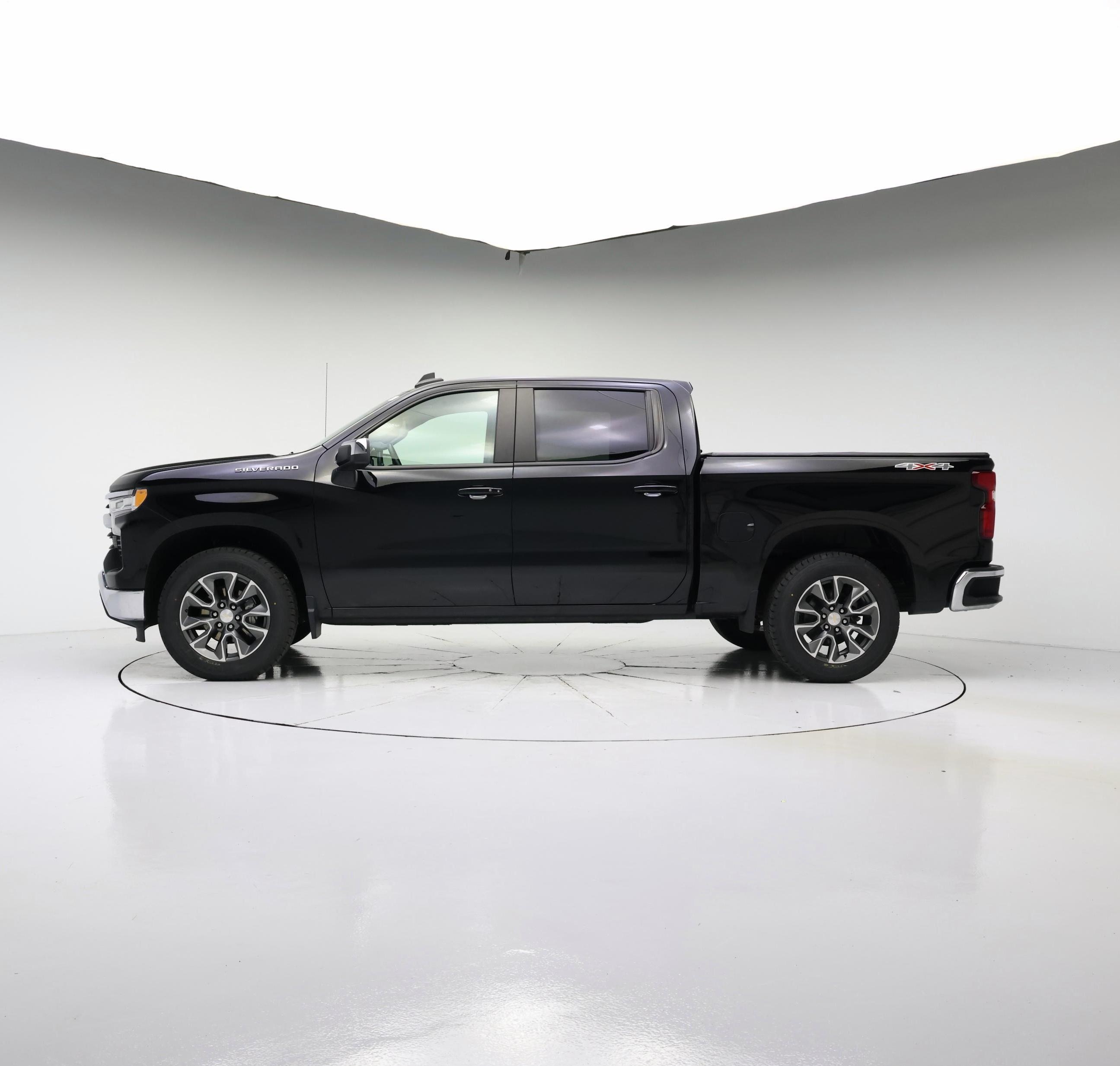 Thumbnail: 2023 Chevrolet Silverado 1500 - 3
