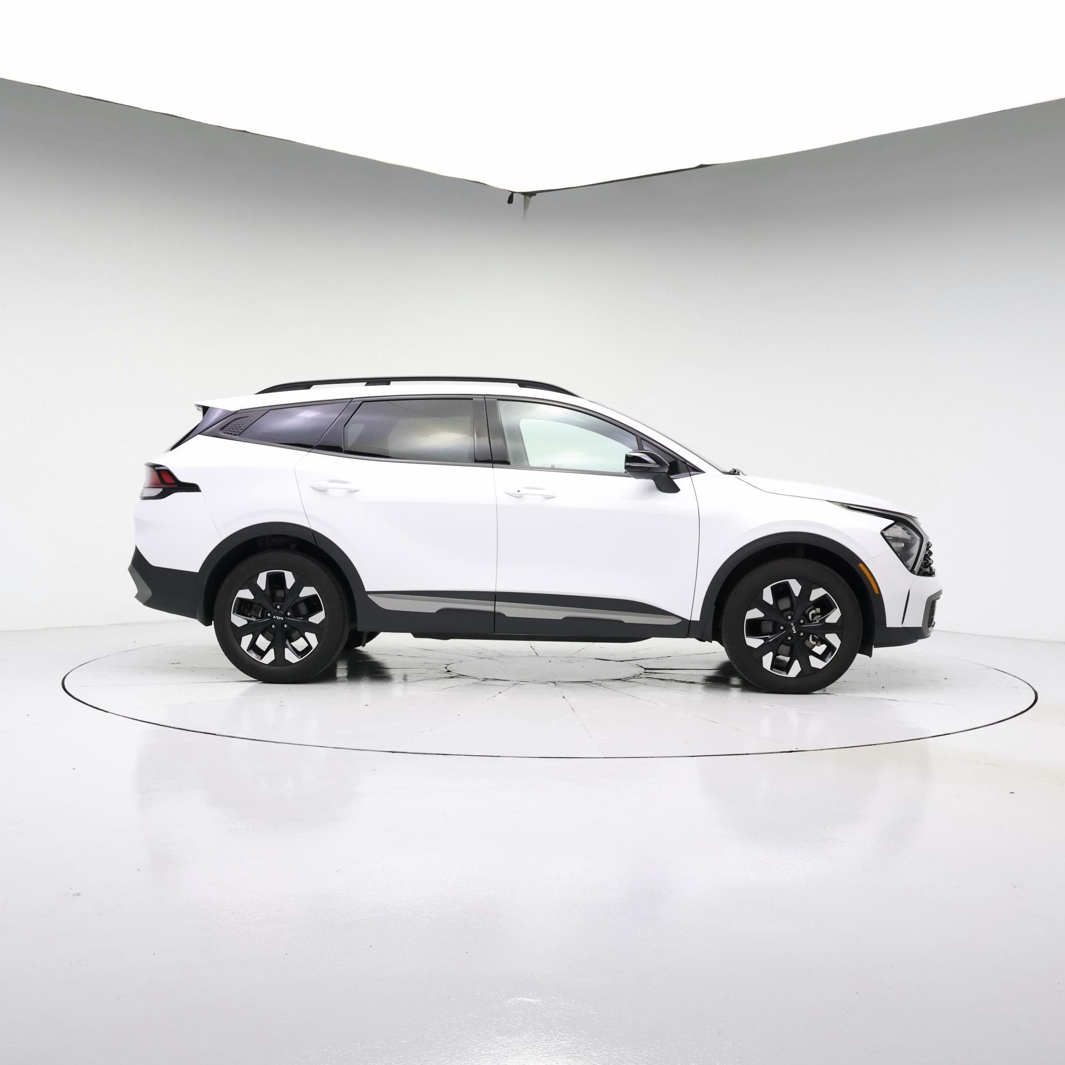 Thumbnail: 2023 Kia Sportage - 7