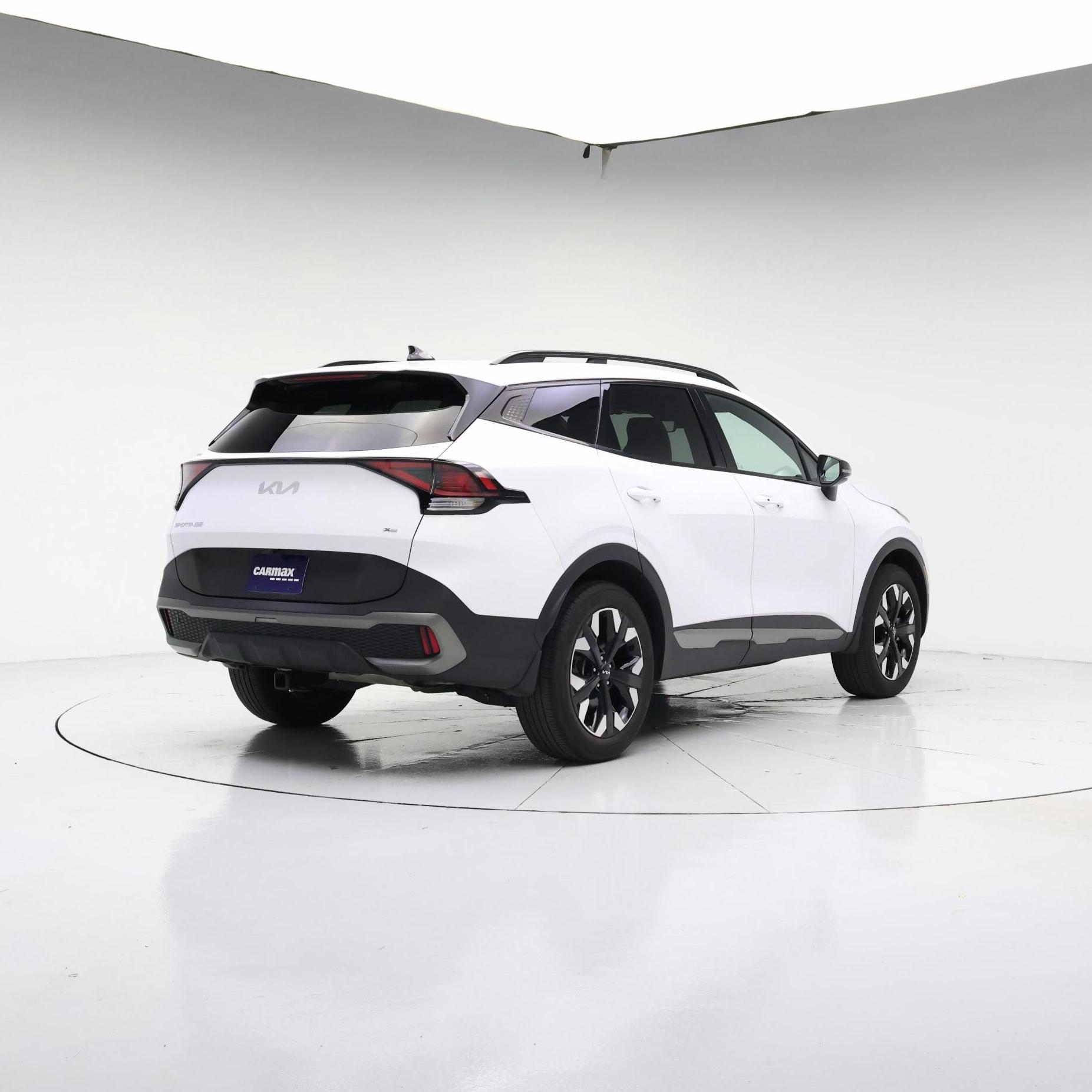 Thumbnail: 2023 Kia Sportage - 8