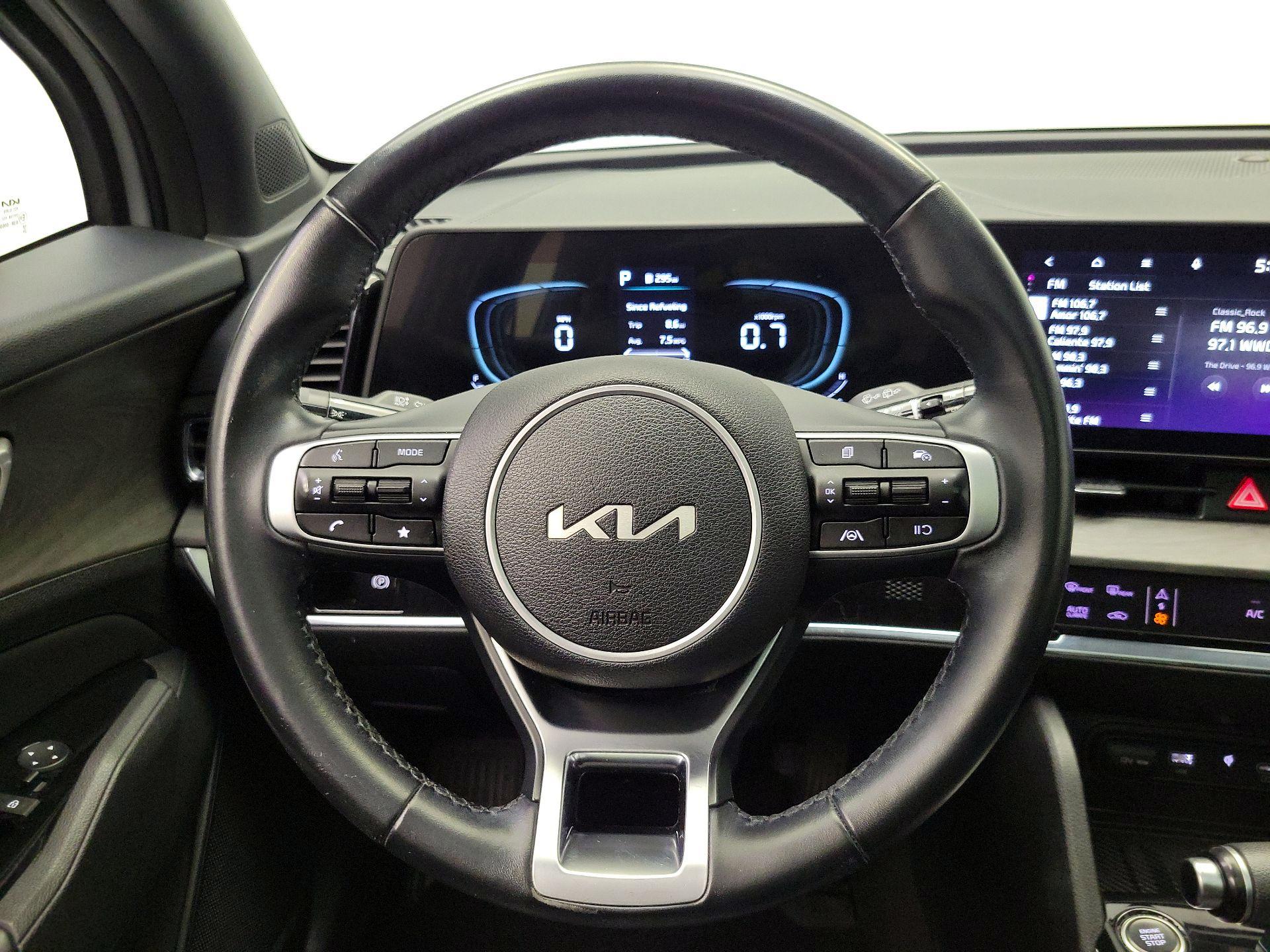 Thumbnail: 2023 Kia Sportage - 10