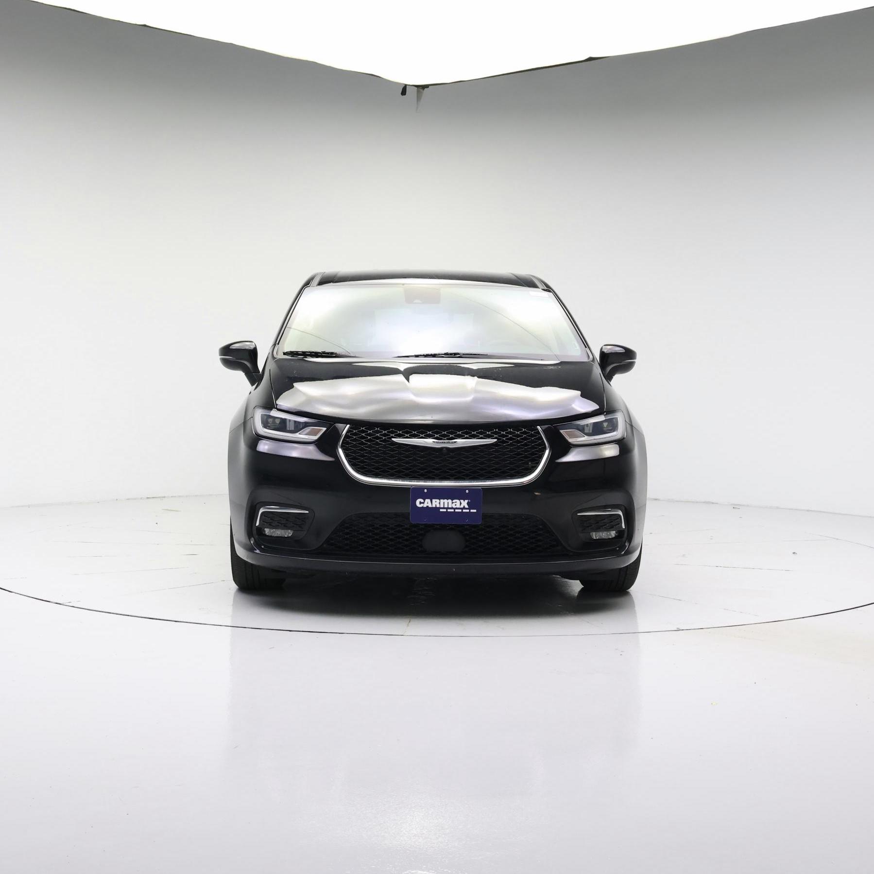 Thumbnail: 2023 Chrysler Pacifica - 5