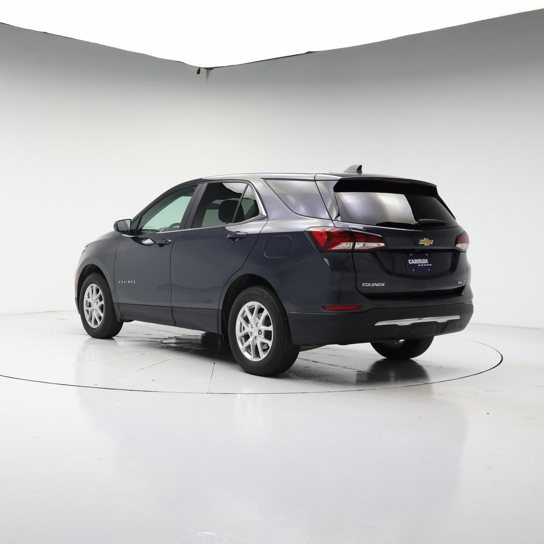 Thumbnail: 2022 Chevrolet Equinox - 2