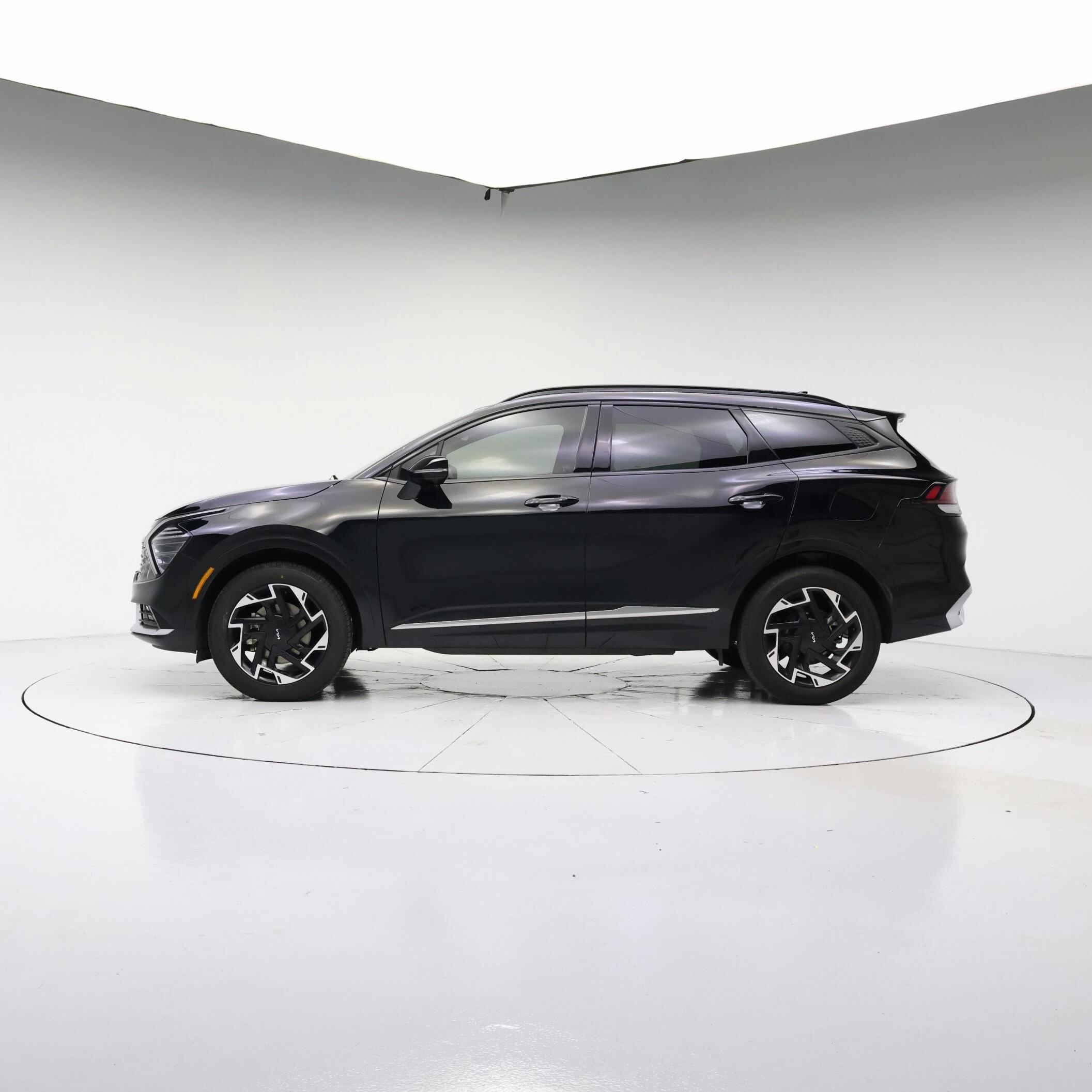 Thumbnail: 2024 Kia Sportage - 3
