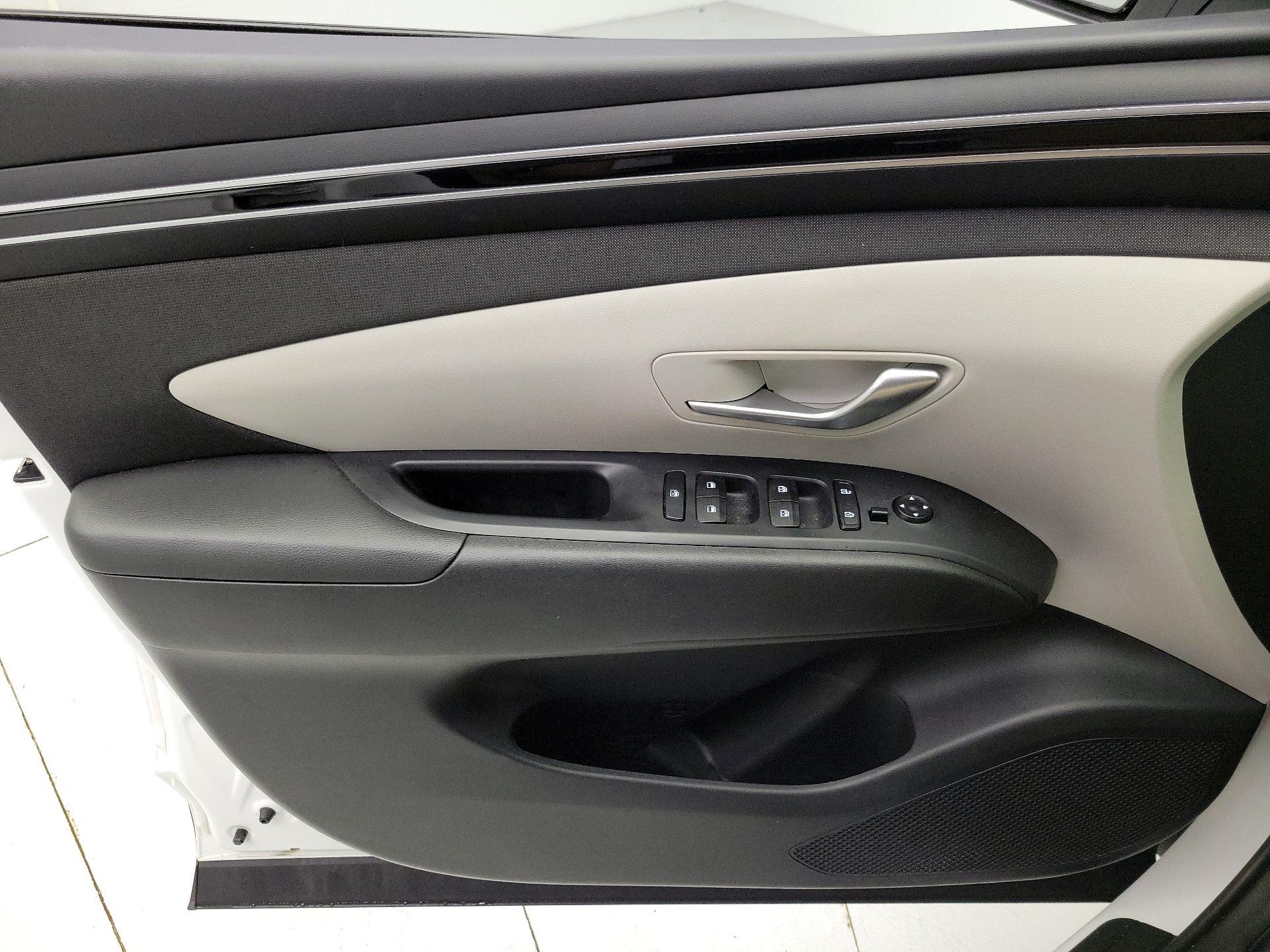 Thumbnail: 2024 Hyundai Tucson - 12