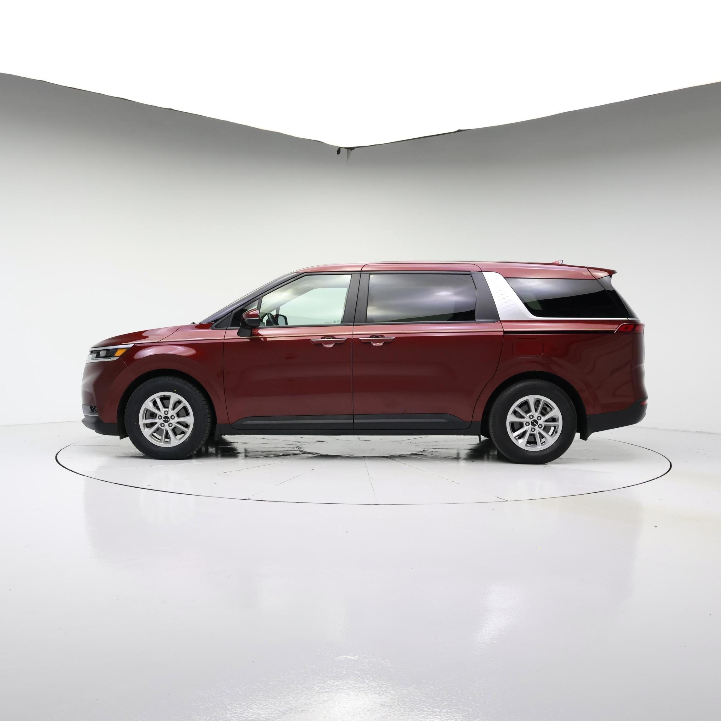 Thumbnail: 2024 Kia Carnival - 3