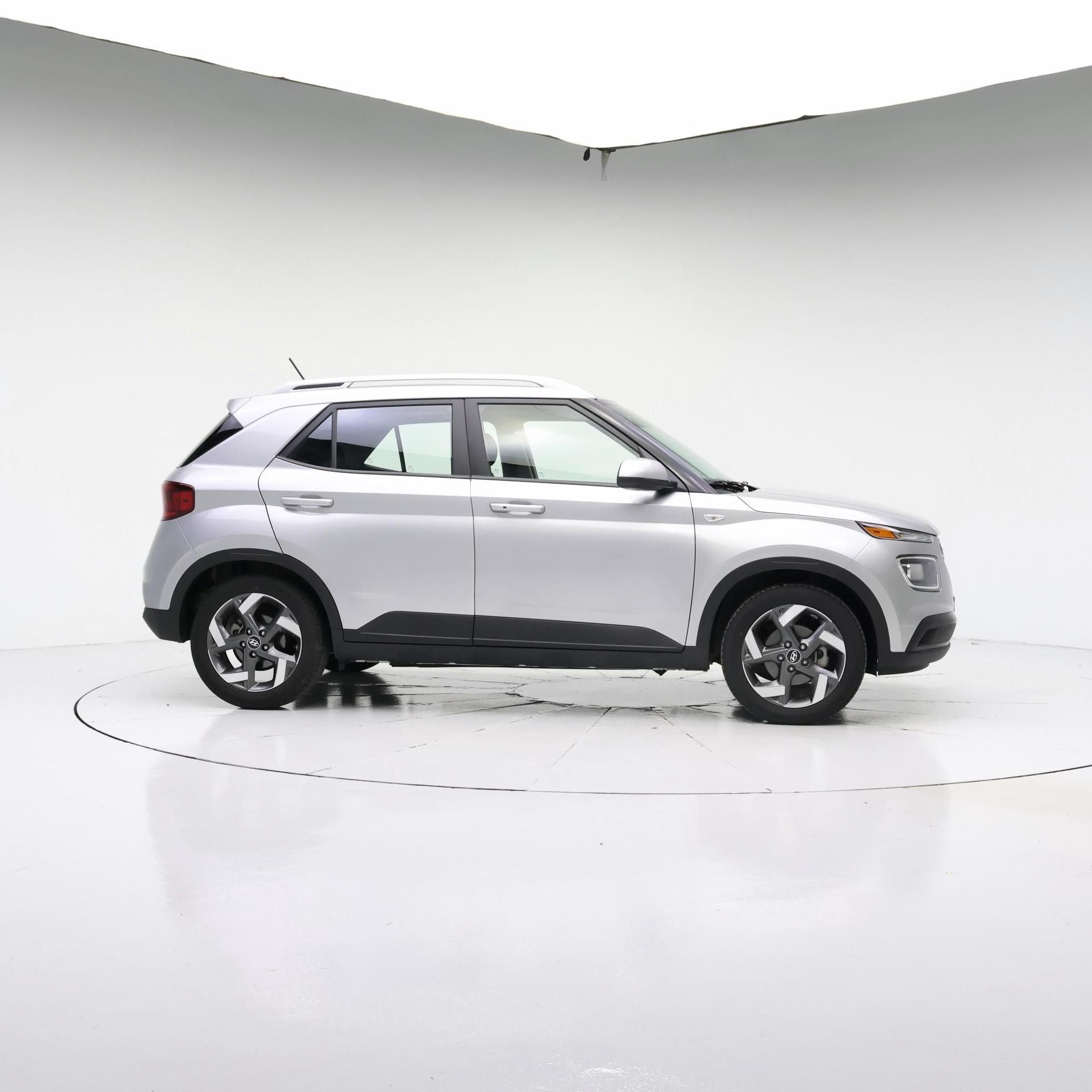 Thumbnail: 2025 Hyundai Venue - 7