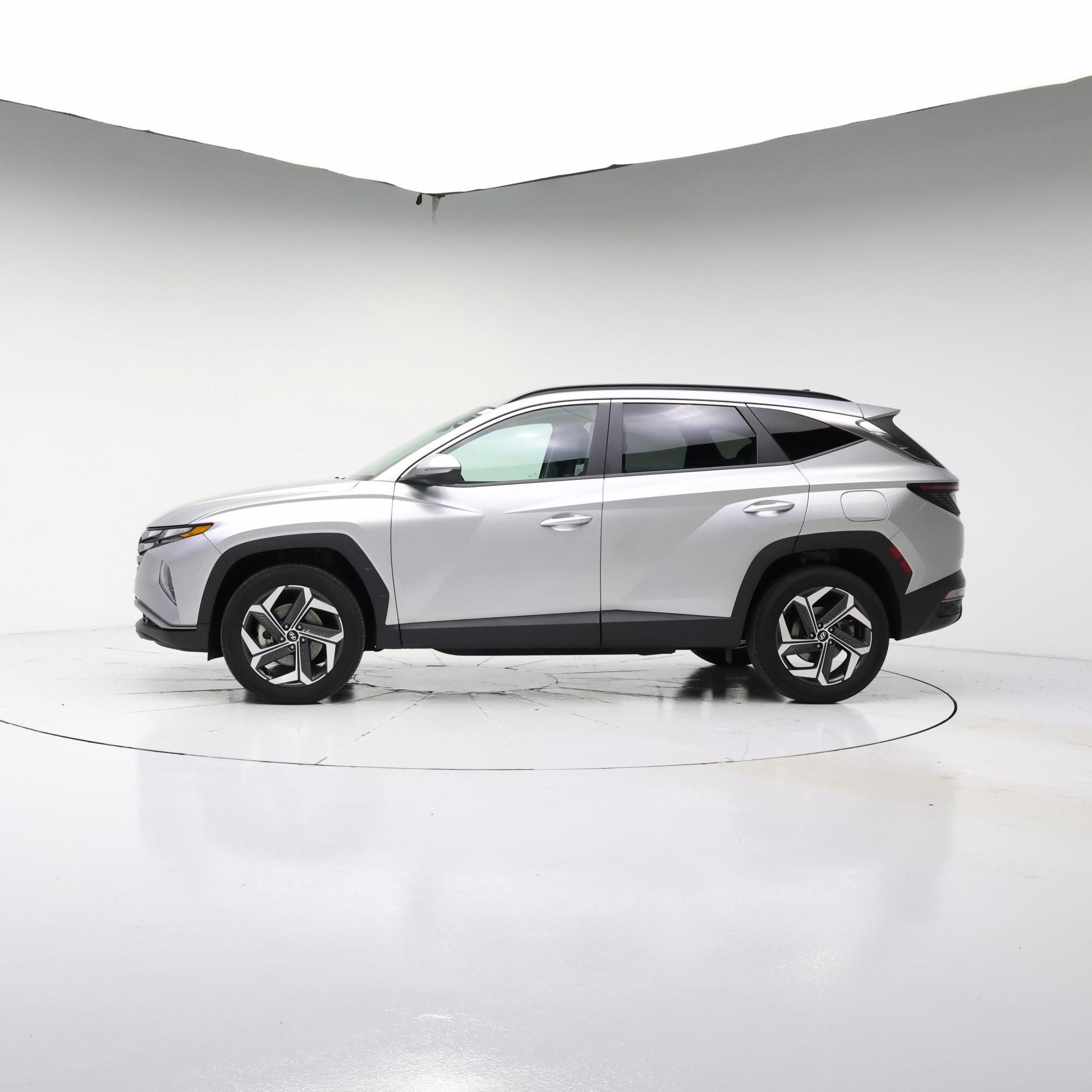 Thumbnail: 2022 Hyundai Tucson - 3