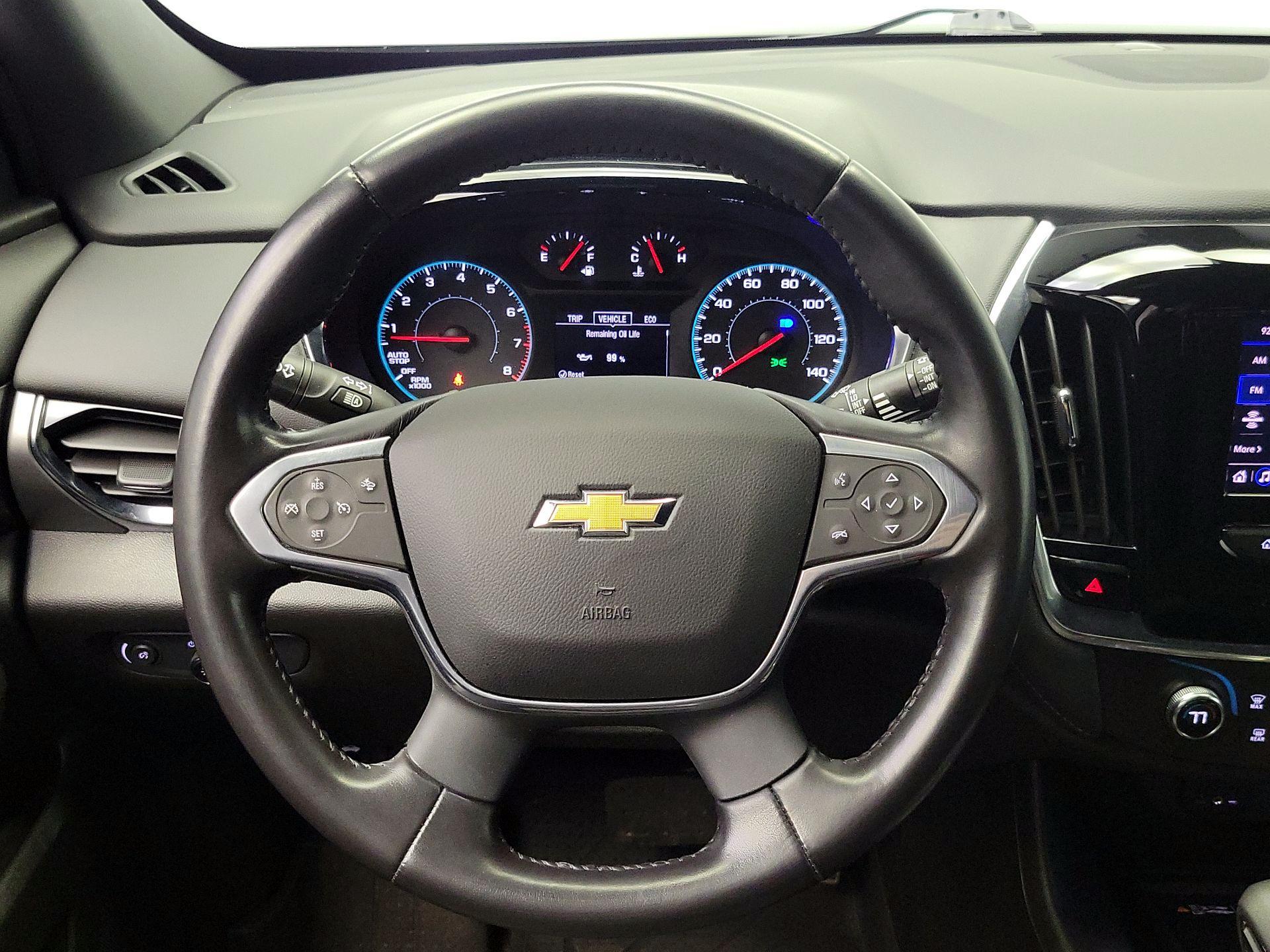Thumbnail: 2022 Chevrolet Traverse - 10